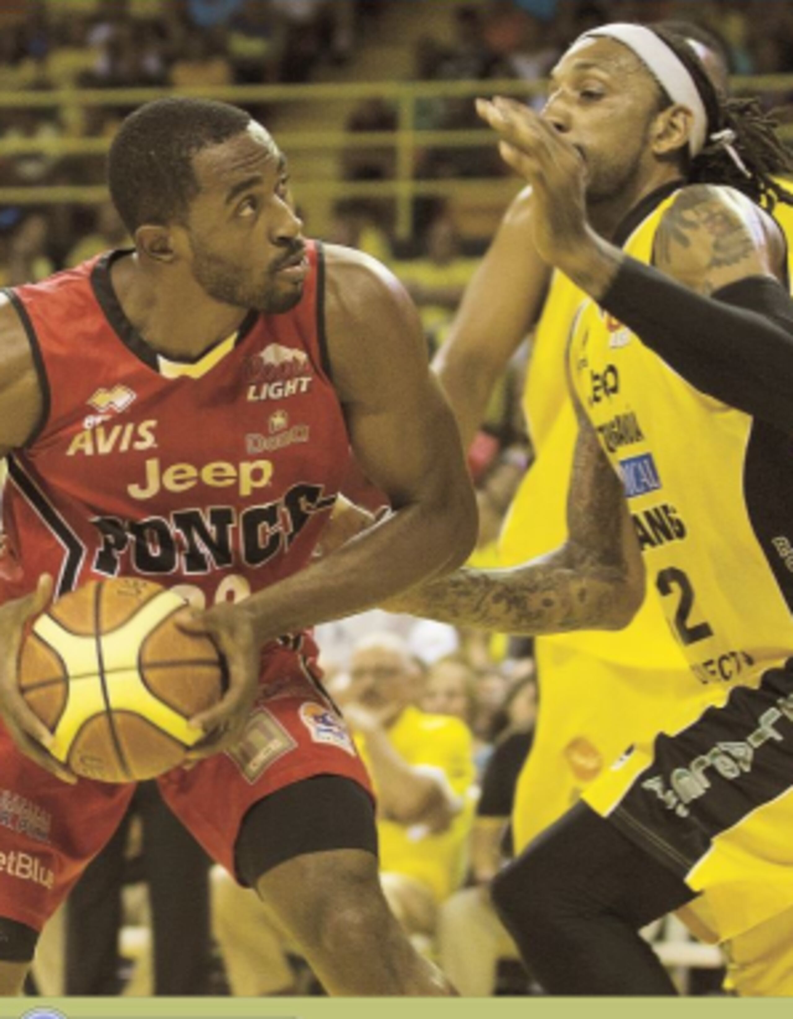 Mike Harris y los Leones de Ponce necesitarán ganar un juego en Arecibo, tal y como lo hicieron el año pasado, si quiere mantenerse como campeones del BSN. (Archivo / xavier.araujo@gfrmedia.com)