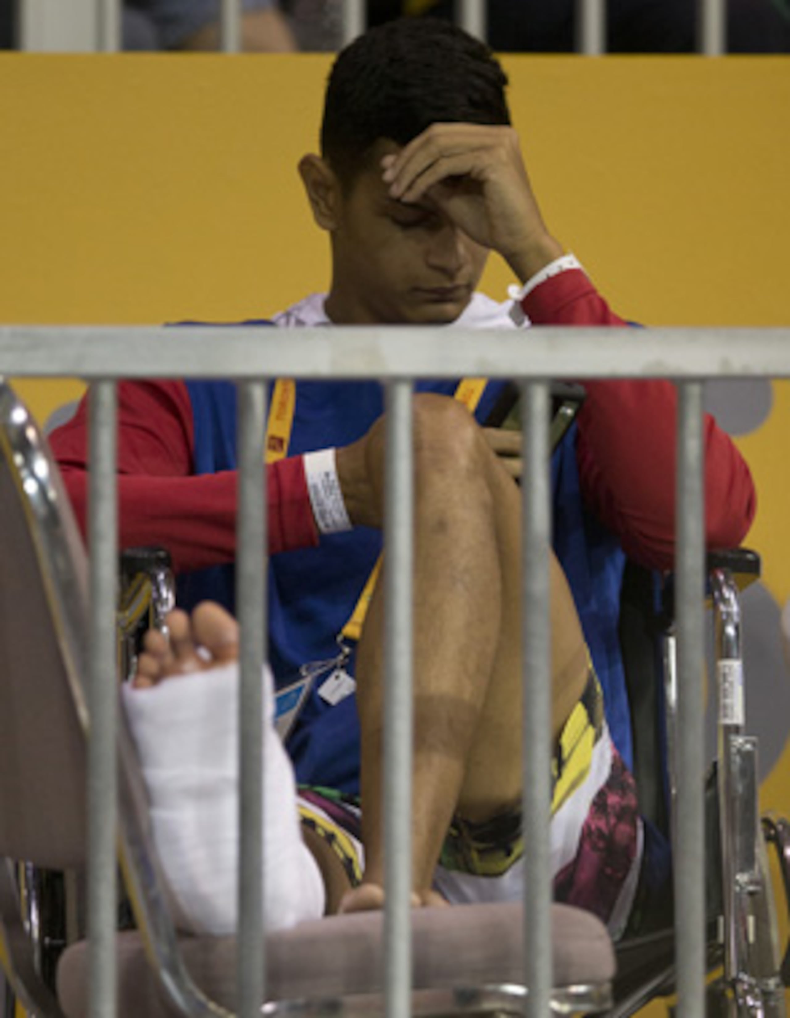El opuesto fue operado de su tobillo derecho tras sufrir una seria lesión durante el tercer set del partido de cuartos de final contra Cuba. (xavier.araujo@gfrmedia.com)