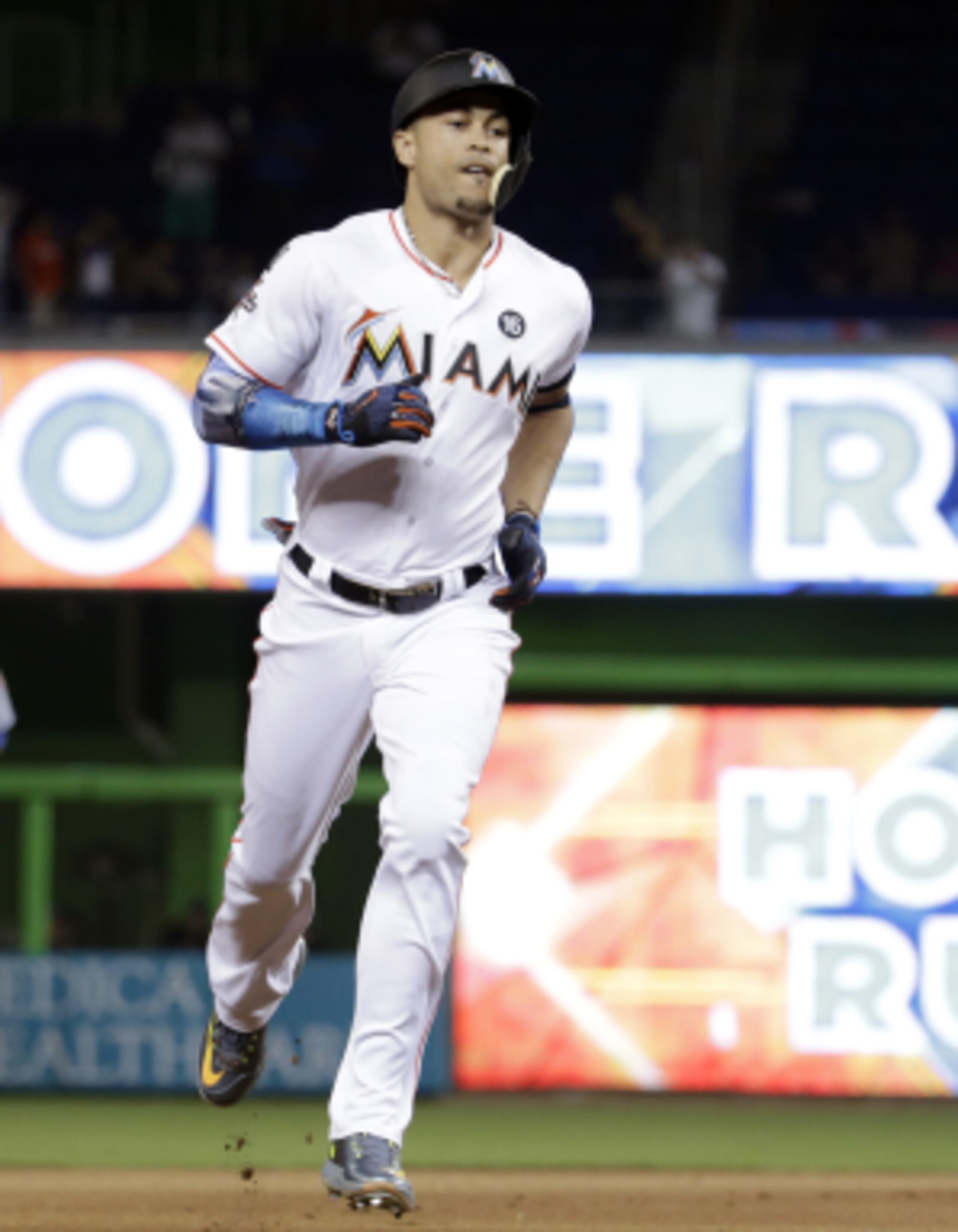 Giancarlo Stanton (Archivo)