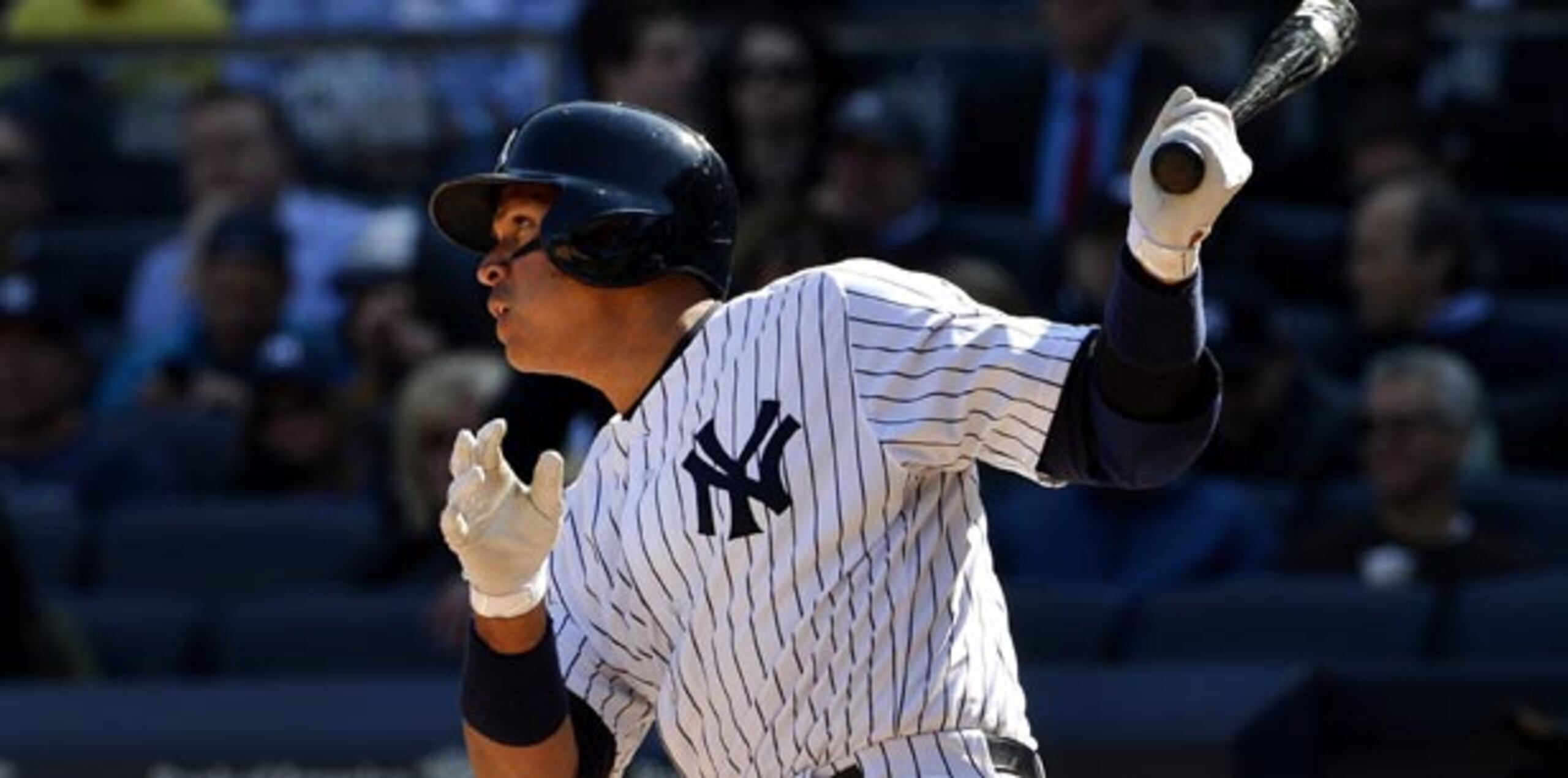 Alex Rodríguez concretó su retorno a las Grandes Ligas y se fue de 2-1 con una base por bolas en la derrota. (AP / Seth Wenig)