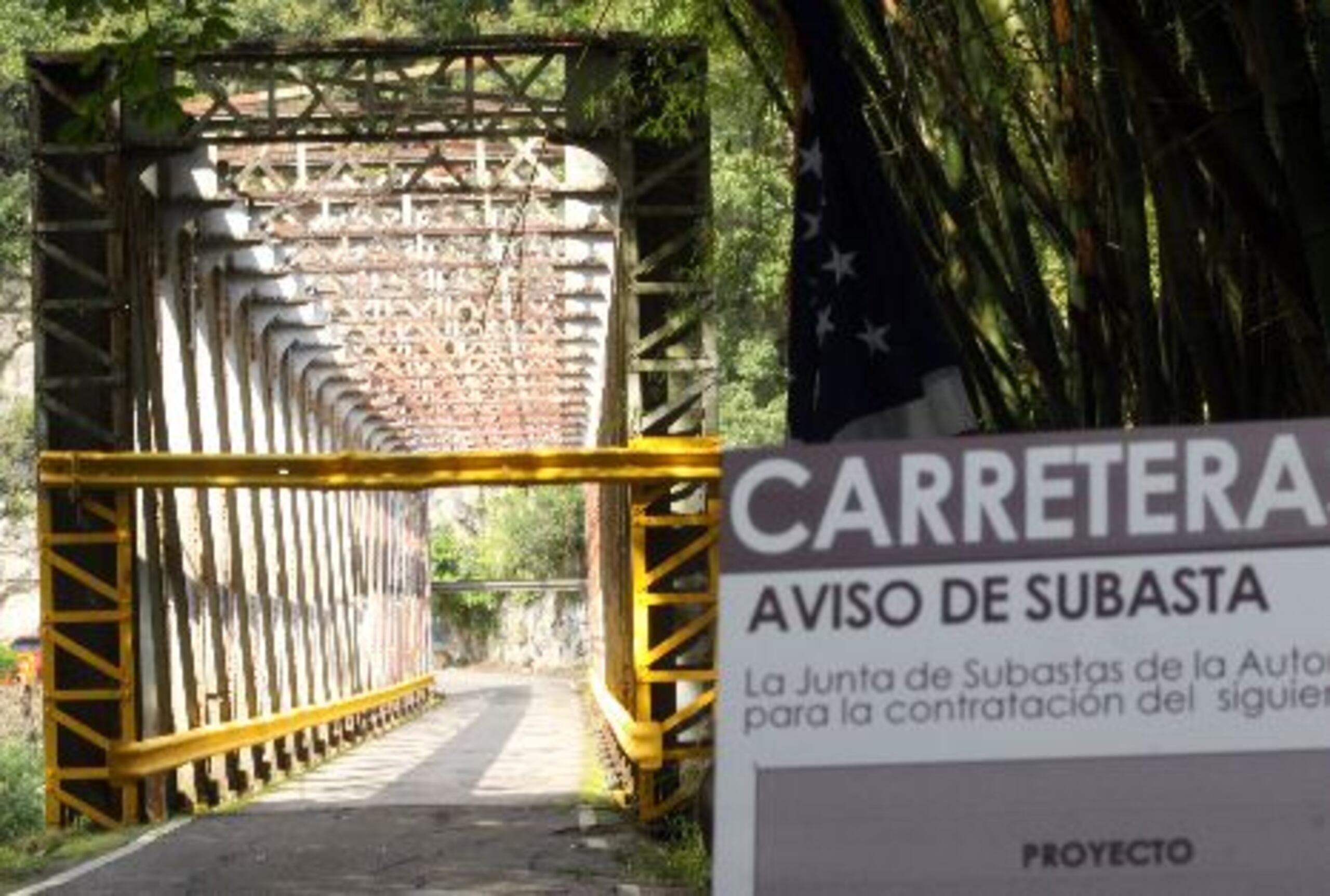 El puente fue construido en 1905 y es reconocido como punto de interés en el Registro Nacional de Lugares Históricos.&nbsp;<font color="yellow">(Para Primera Hora / Nelson Reyes Faría)</font>