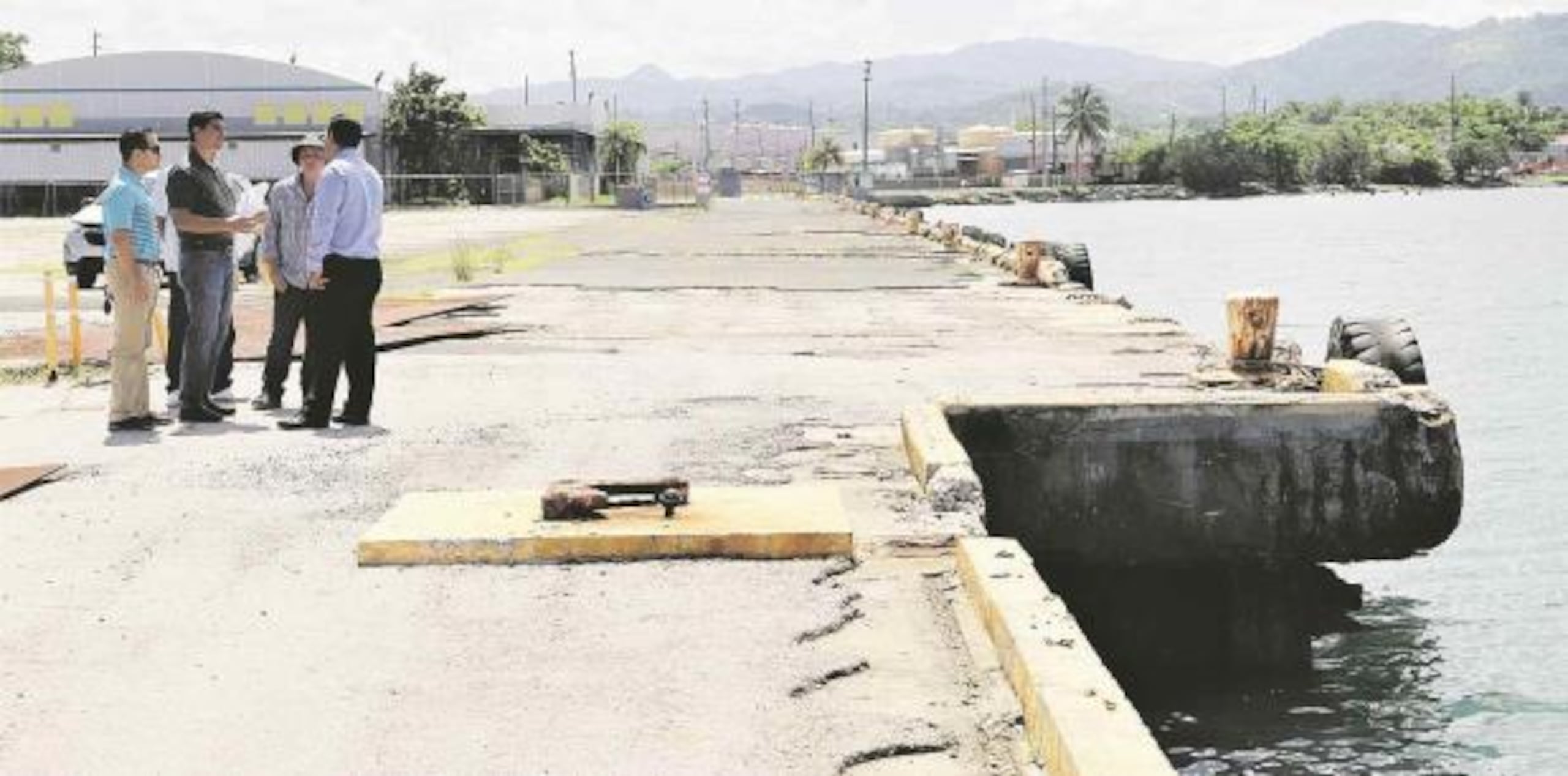 El administrador del Puerto de Mayagüez, Carlos Rivera, aseguró que para finales de año también esperan culminar la primera etapa de la remodelación de las instalaciones portuarias, específicamente en el terminal de pasajeros. (Suministrada)