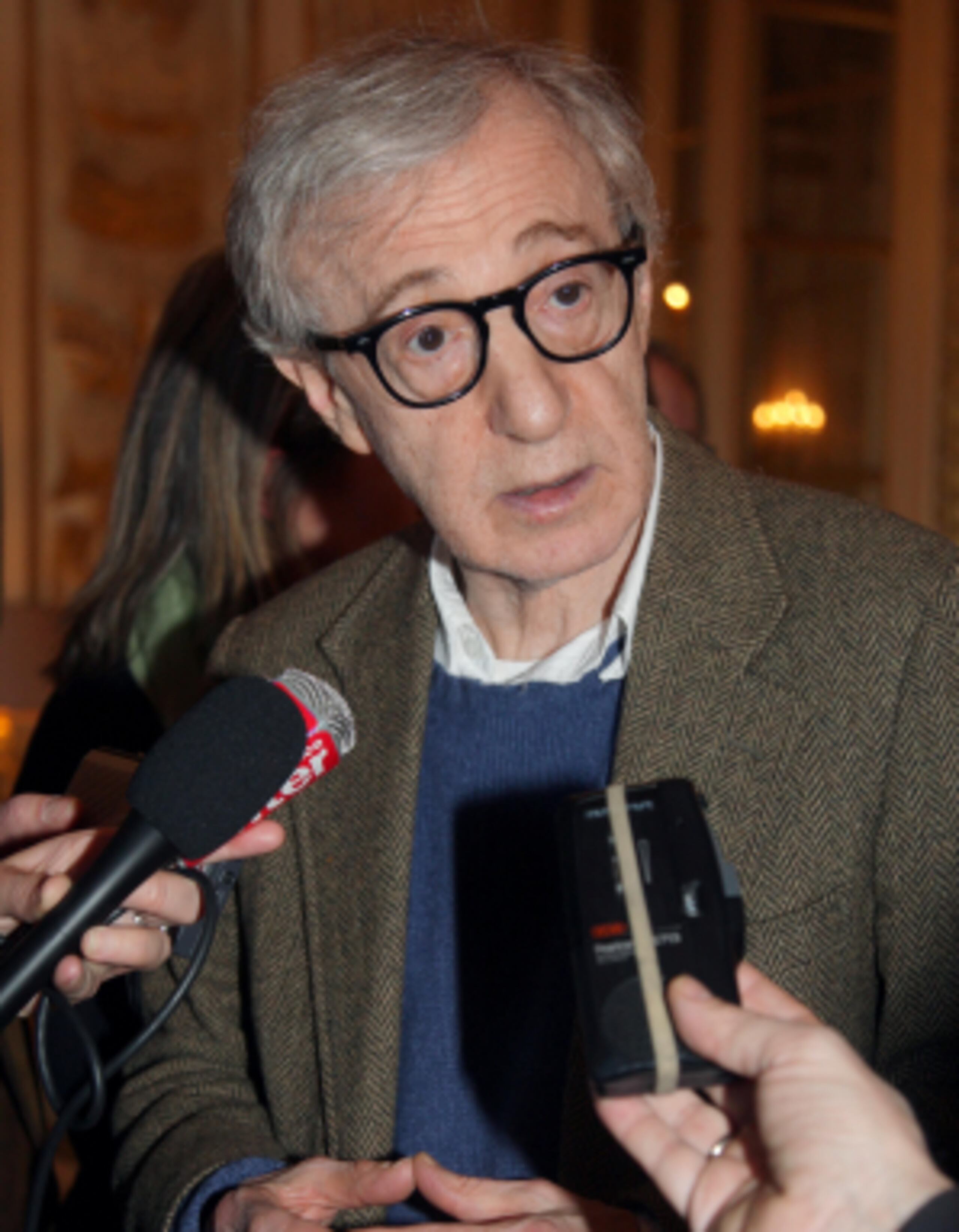 EL cineasta y actor Woody Allen siempre negó las acusaciones sometidas por su hija adoptiva Dylan Farrow. (Archivo)