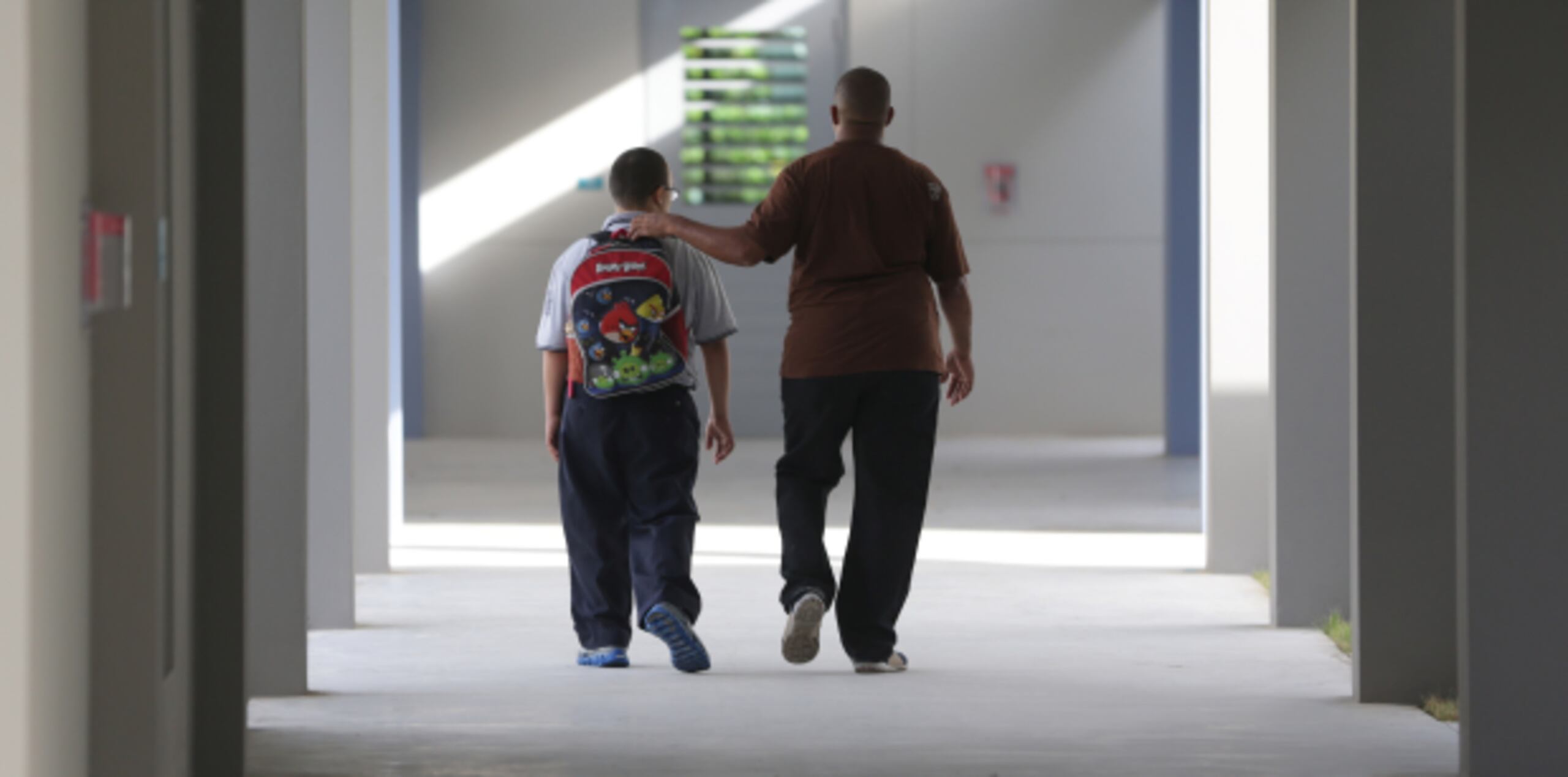 Para aquellos menores que reciben un diagnóstico de autismo ya en edad escolar, el camino es más arduo no sólo porque su cerebro es menos elástico que el de un infante.(Archivo/teresa.canino@gfrmedia.com)