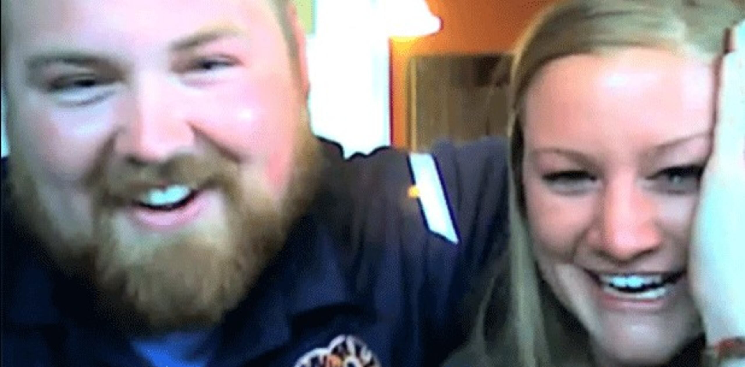 Un portavoz de Burger King dijo que la compañía sintió la necesidad de ayudar a la pareja a celebrar la boda, la cual se realizará el 17 de julio en Jacksonville. (www.sj-r.com)