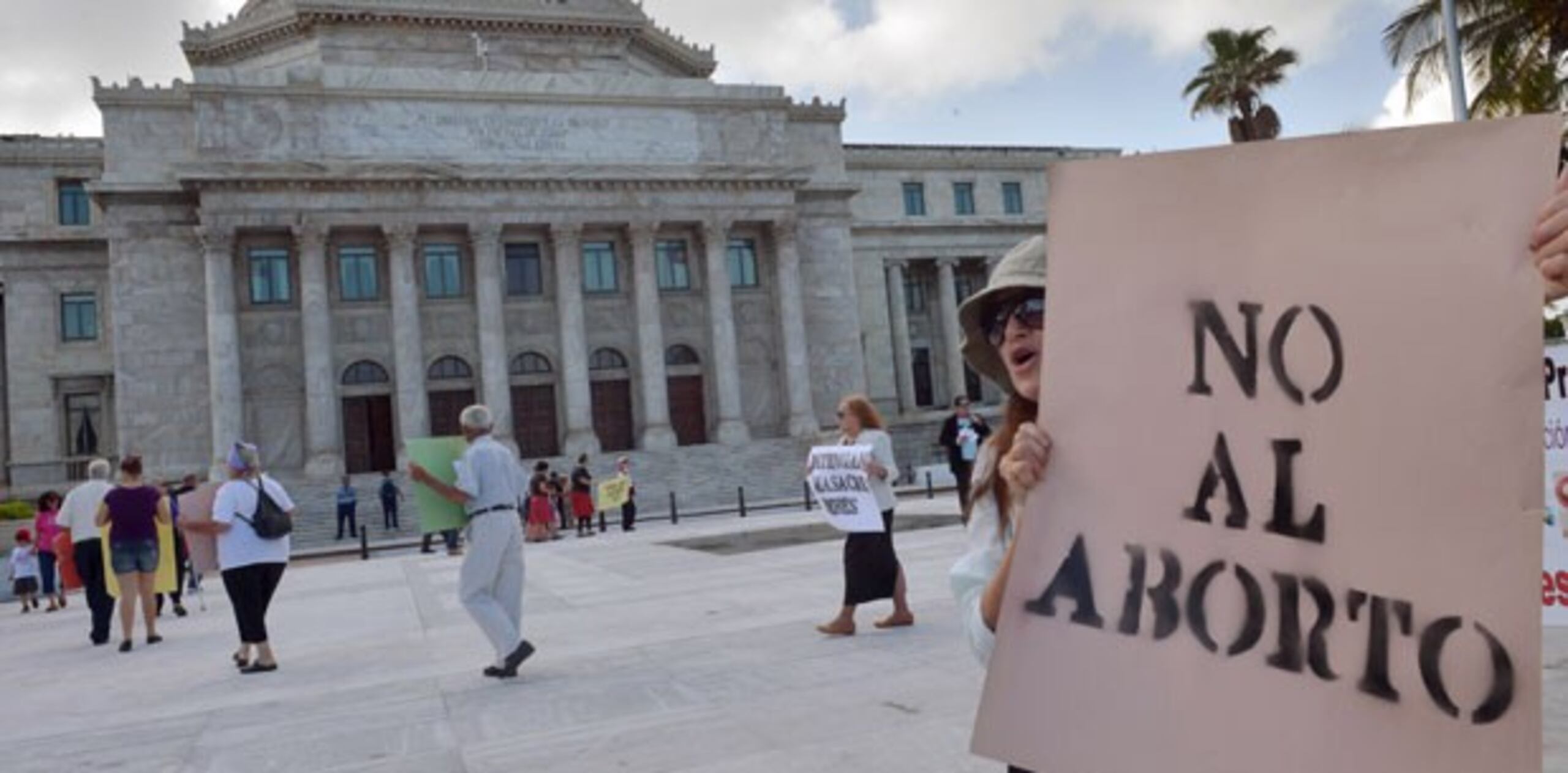 El Tribunal Supremo de Puerto Rico reafirmó, siete años después de la decisión en Estados Unidos, la legalidad del aborto en el país. (Archivo)