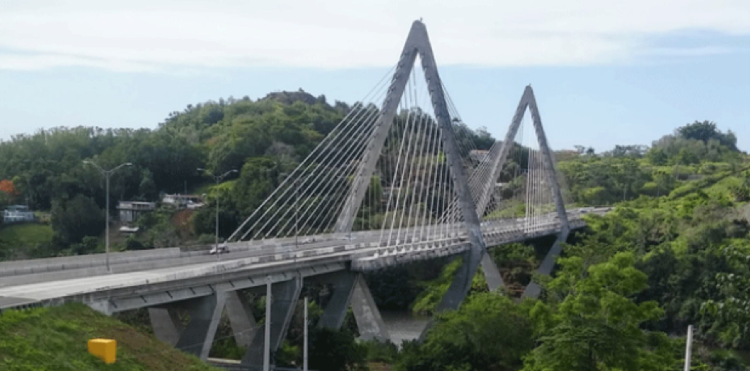 El puente atirantado tendrá luces LED. (Suministrada)