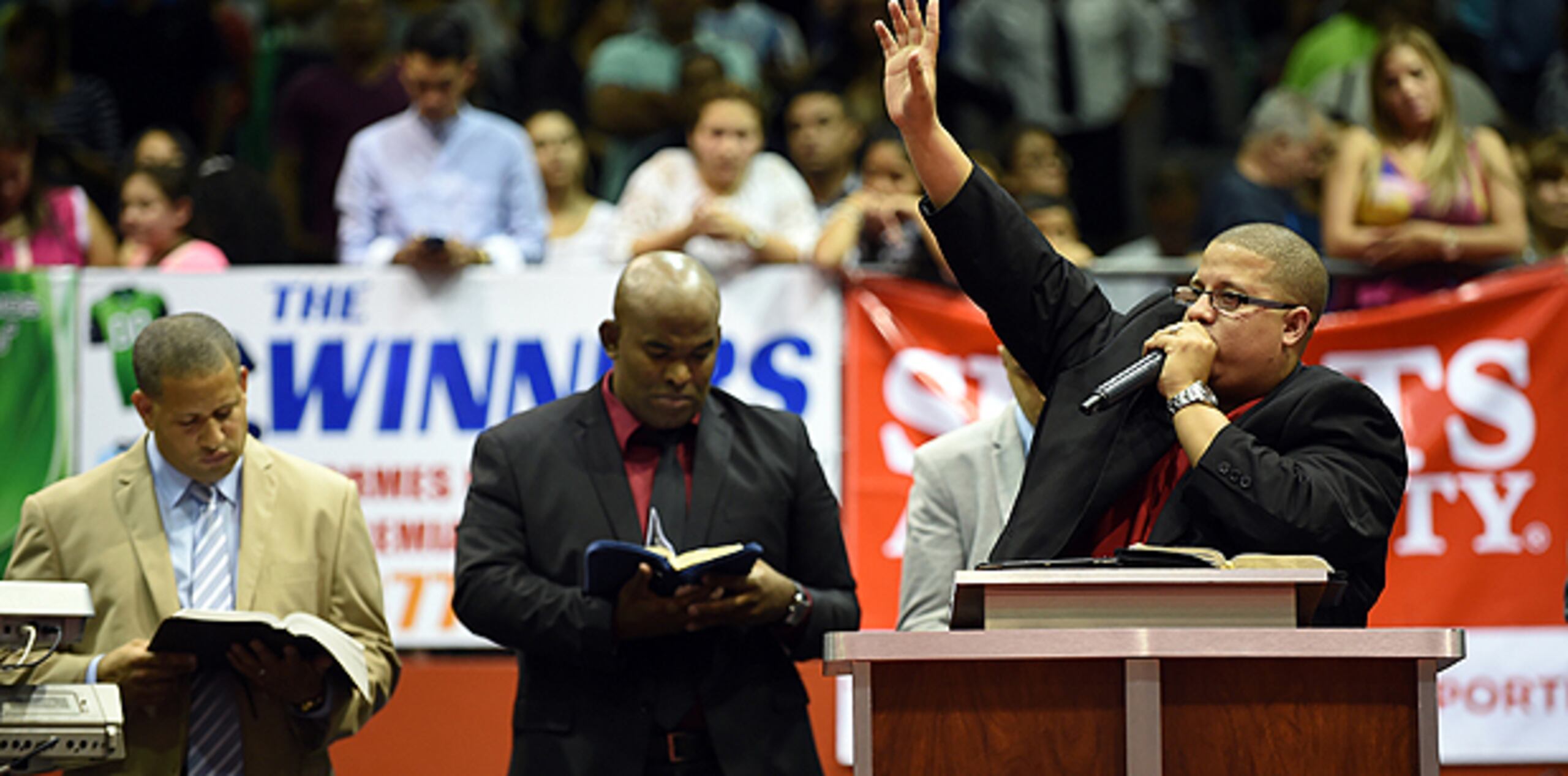 El evento “De la tarima al altar” se repetirá hoy, sábado, en el estadio Centroamericano José A. Figueroa Freyre, en Mayagüez. (andre.kang@gfrmedia.com)