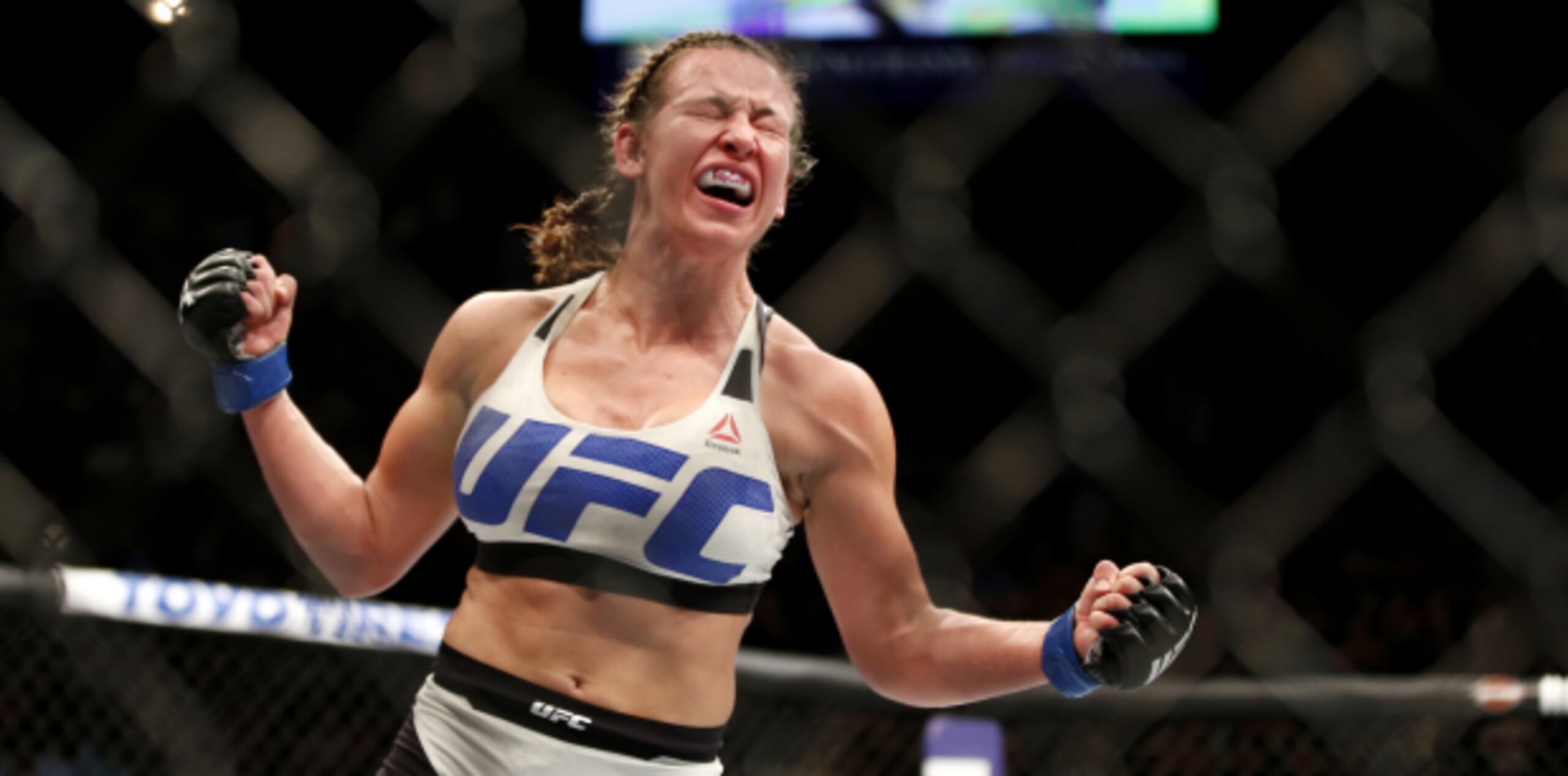 Miesha Tate derrotó a Holly Holm en el quinto asalto. (AP)