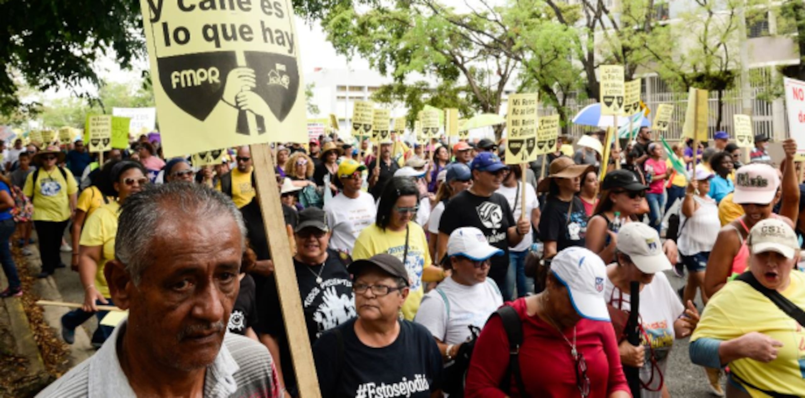 El calentamiento de motores para la jornada de protestas -que conmemoraron el Día Internacional del Trabajador- comenzó desde temprano en la mañana. (gerald.lopez@gfrmedia.com)