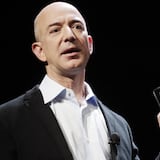 Dudan de hackeo a Jeff Bezos por mensaje en WhatsApp