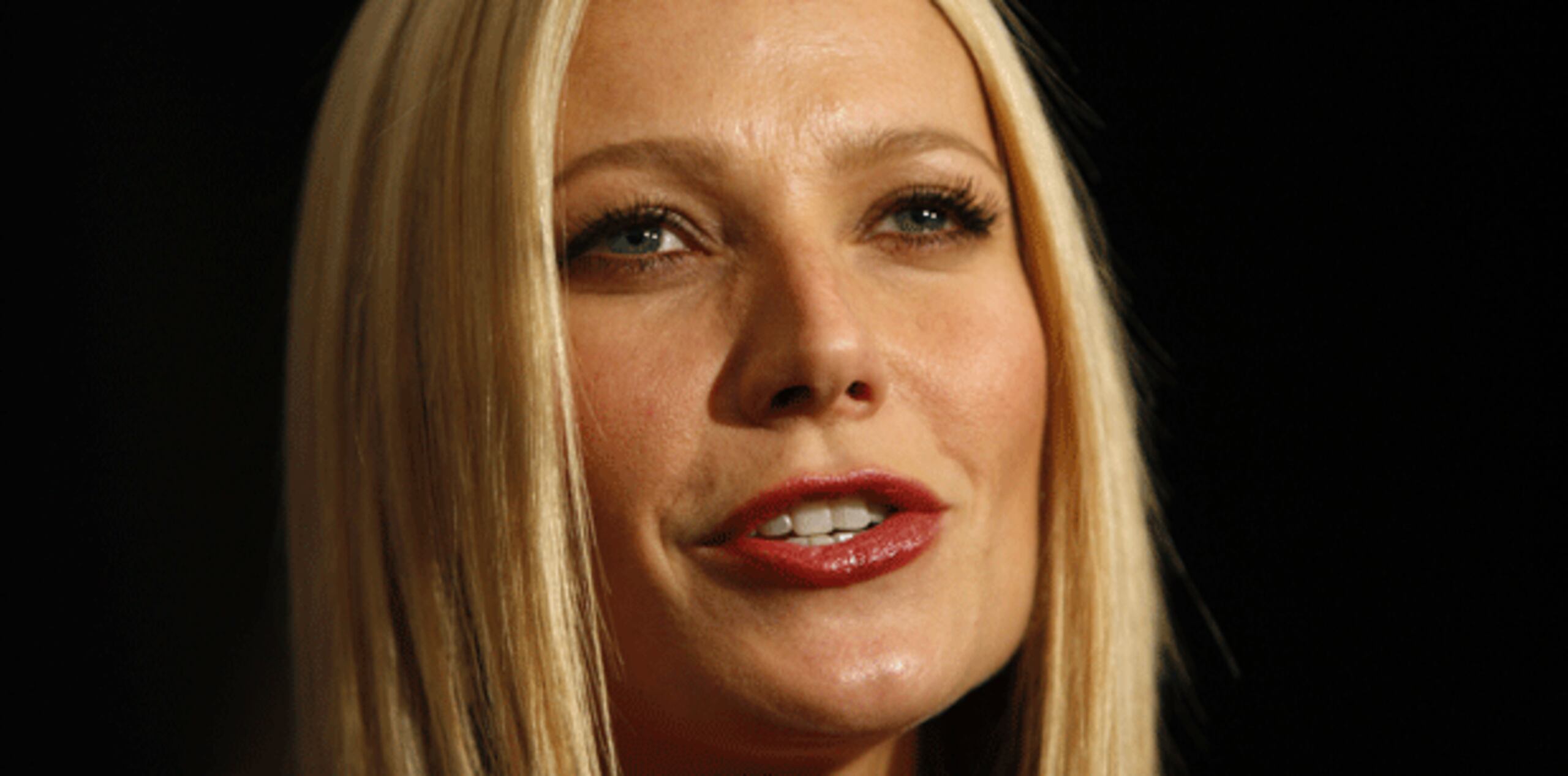 Paltrow se "auto-reprobó" y admitió que es mala siendo "pobre".  (Archivo)