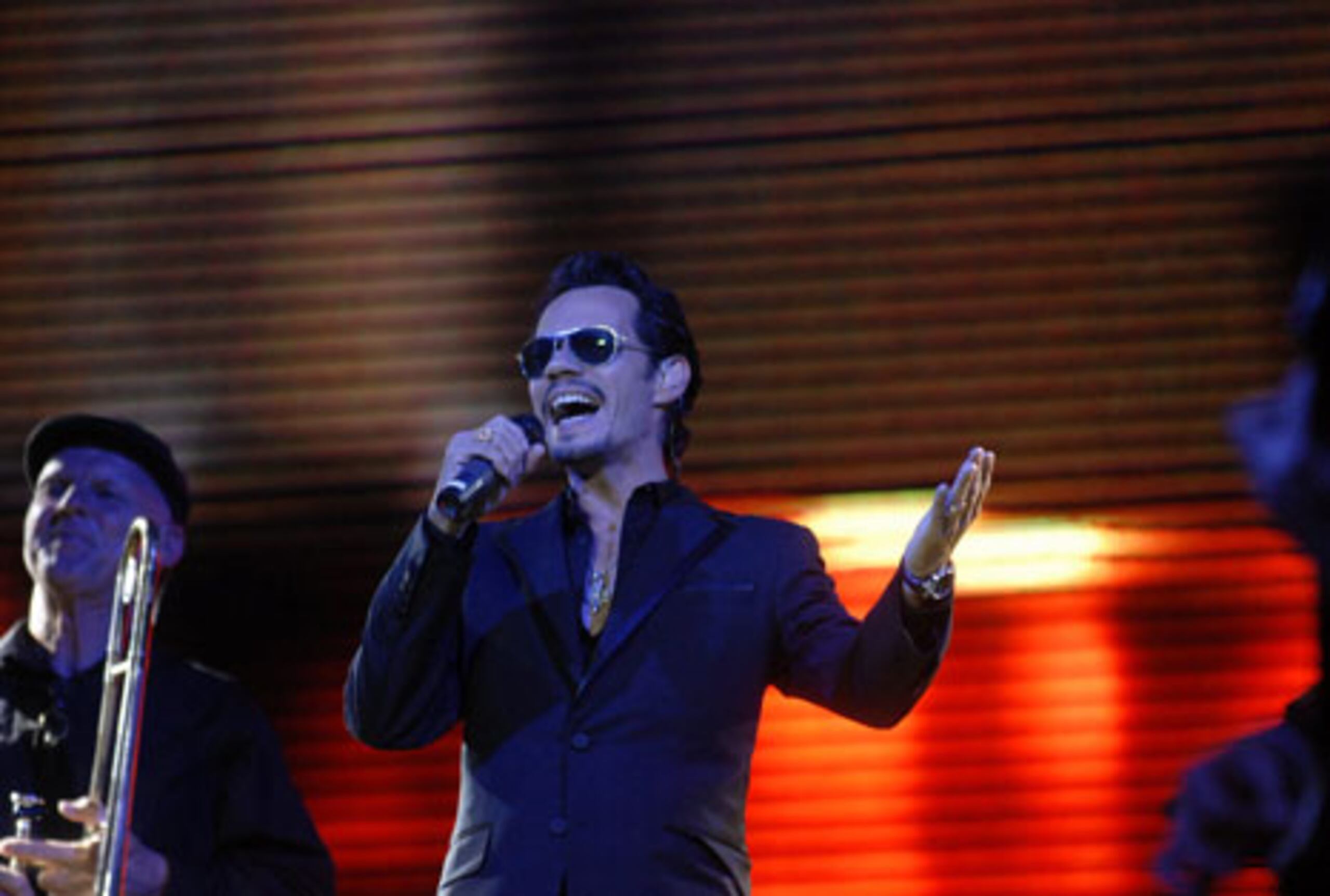 El cantante Marck Anthony se presentó ayer en el estadio Atahualpa de Quito, Ecuador. (EFE / Soledad Contreras)