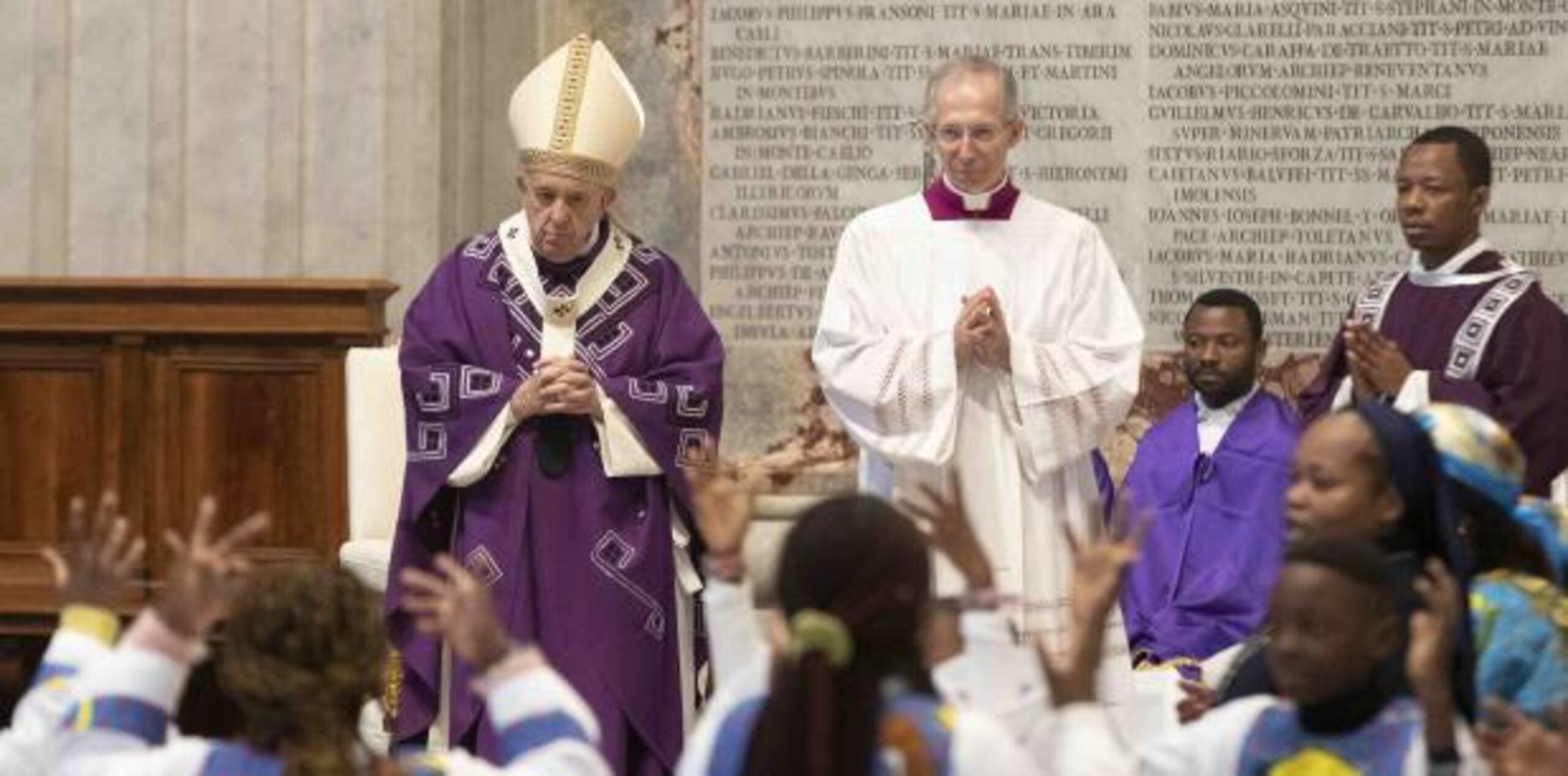 Las escenas del nacimiento de Jesús han desatado luchas en los tribunales de Estados Unidos cuando son erigidas en propiedad pública por la cuestión de la separación de la Iglesia y el Estado. (AP)