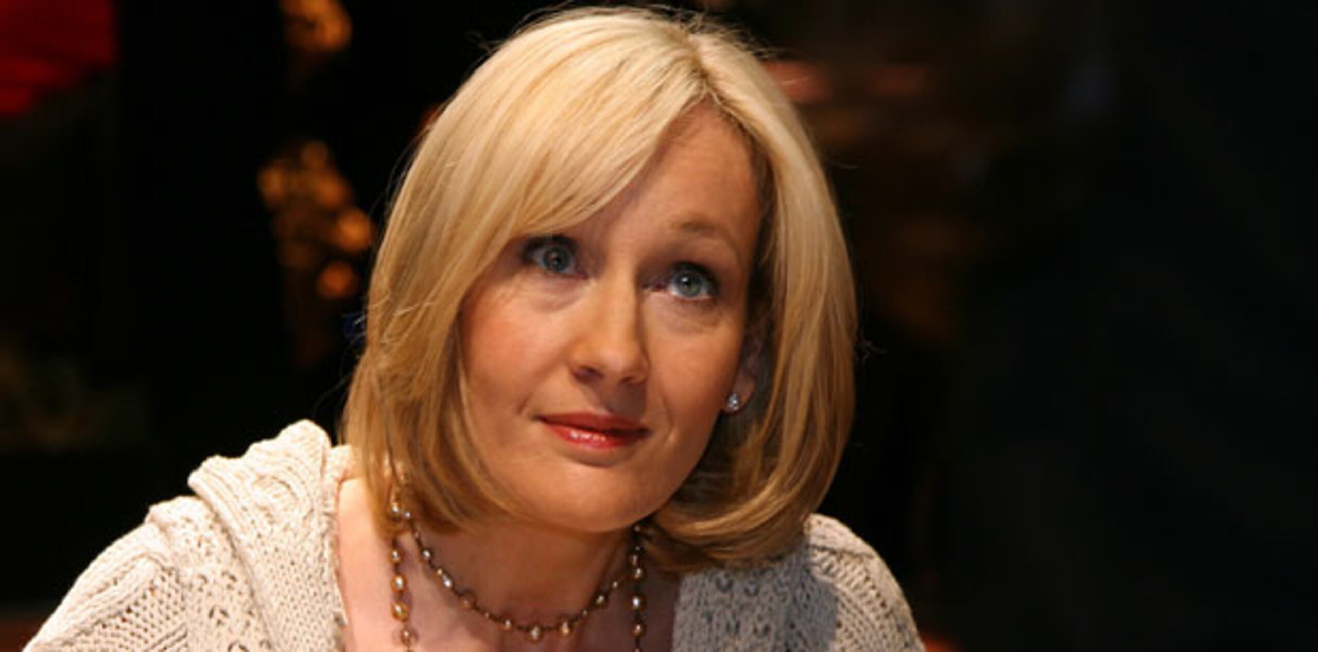 Pottermore, la web auspiciada por Rowling que ofrece una extensa experiencia en línea para los seguidores de sus libros, revela en doce días, hasta el 23 de diciembre, adiciones a las novelas y nuevos detalles de algunos de los personajes. (Archivo)