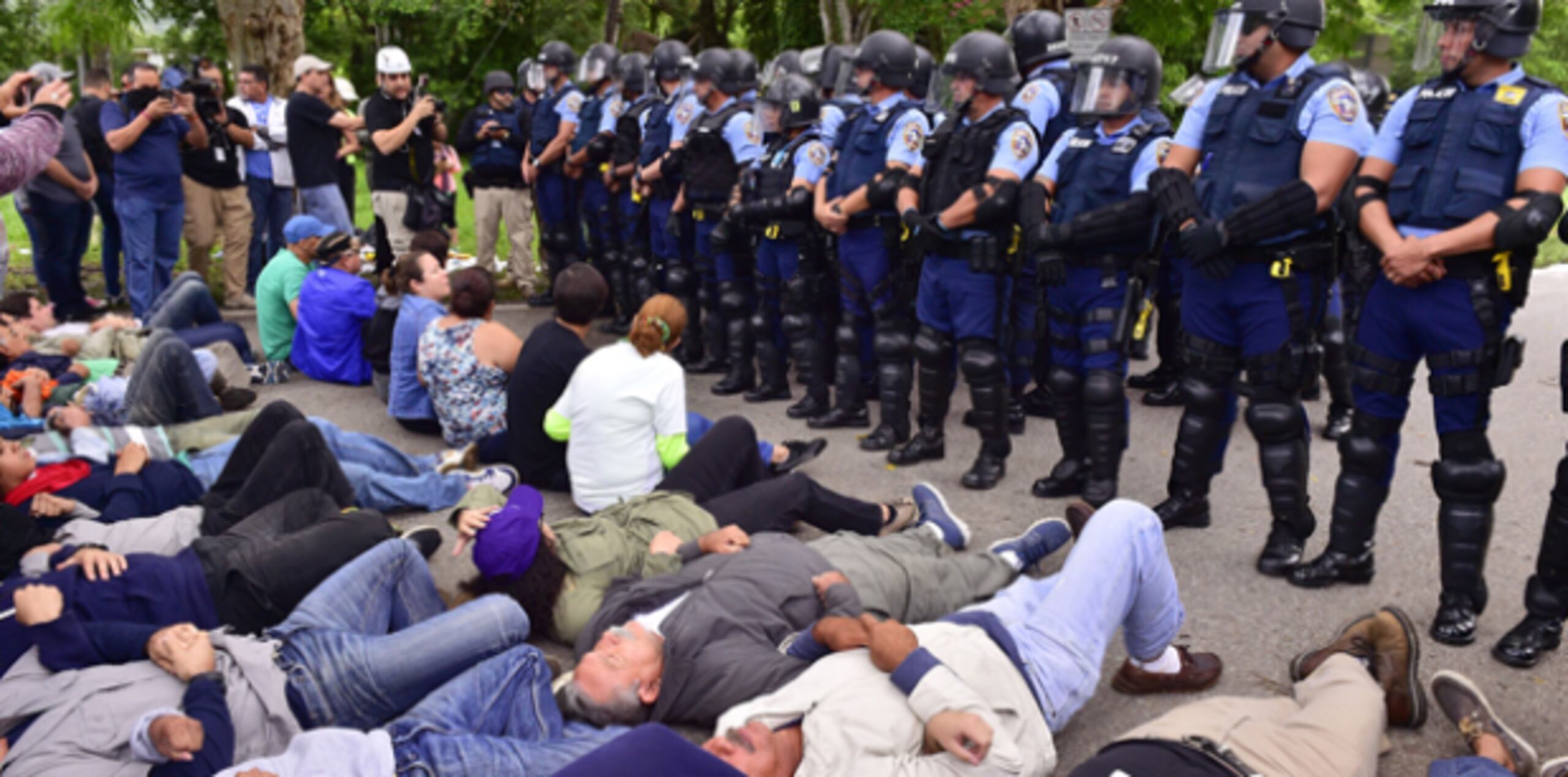 El caso de hoy estaba supuesto a verse el pasado 8 de diciembre, pero los policías, en vez de radicar las denuncias de los arrestados el 21 de noviembre, presentaron las del 23 de noviembre. (Archivo)