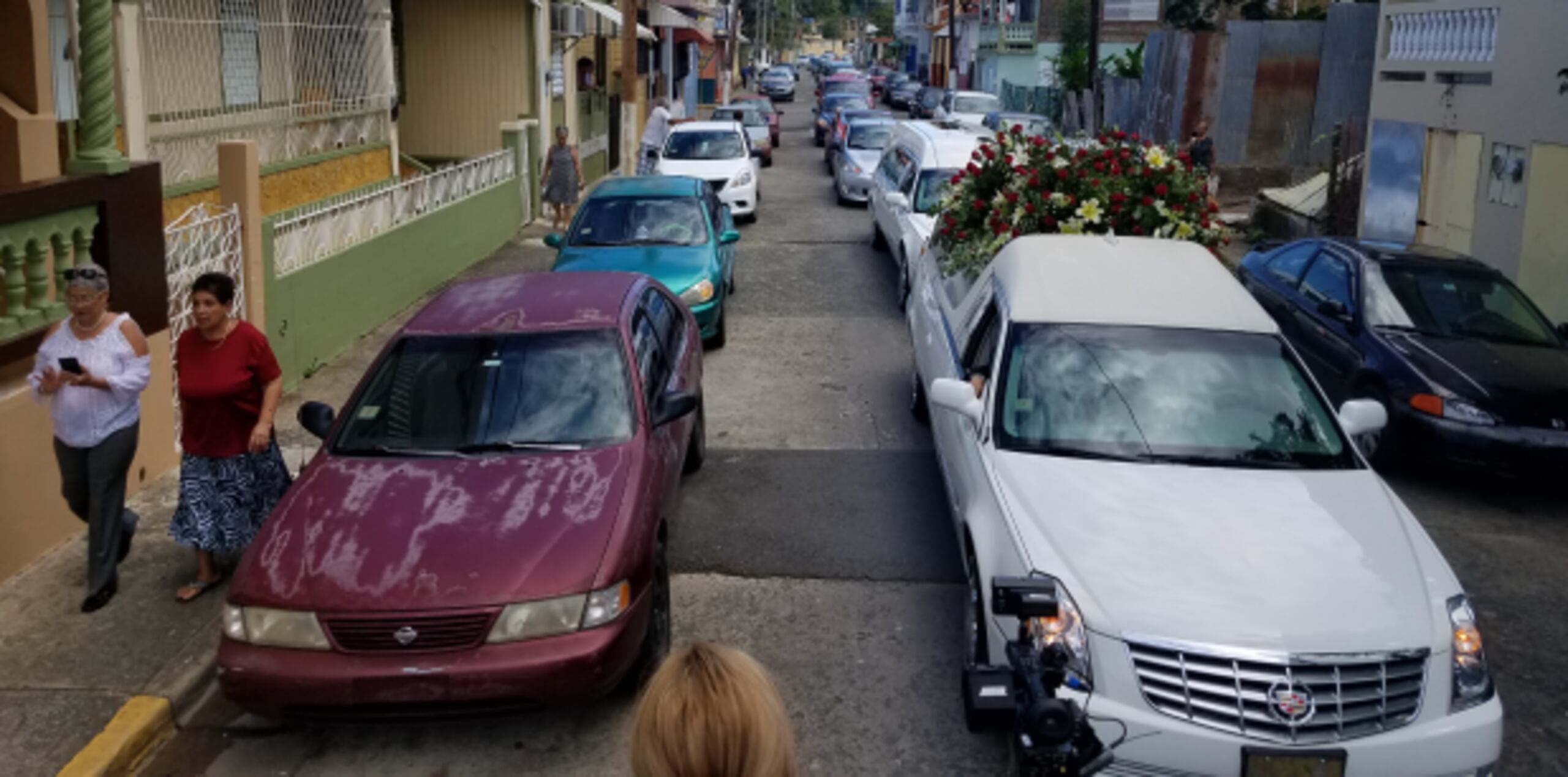 La comitiva fúnebre recorrió varios sectores de Mayagüez. (teresa.canino@gfrmedia.com)