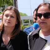 Aplazan juicio federal contra Keleher para el año próximo