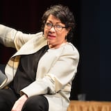 Jueza Sotomayor se inspira a escribir nuevo libro infantil el día que la llamaron “drogadicta”