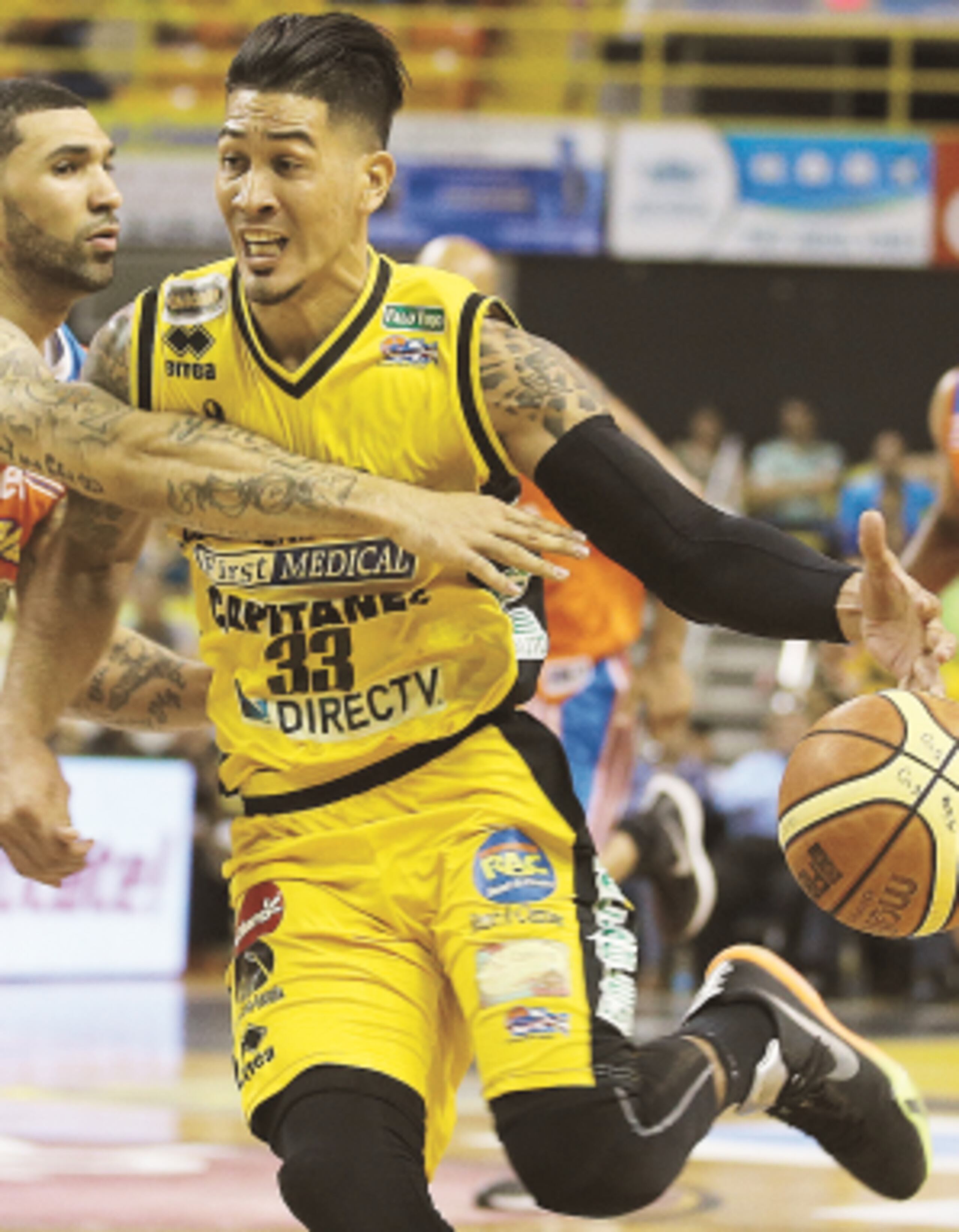 David Huertas lideró la balanceada ofensiva de los Capitanes con 16 puntos. (Archivo)
