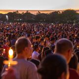 Demandan al "policía cobarde" de Parkland