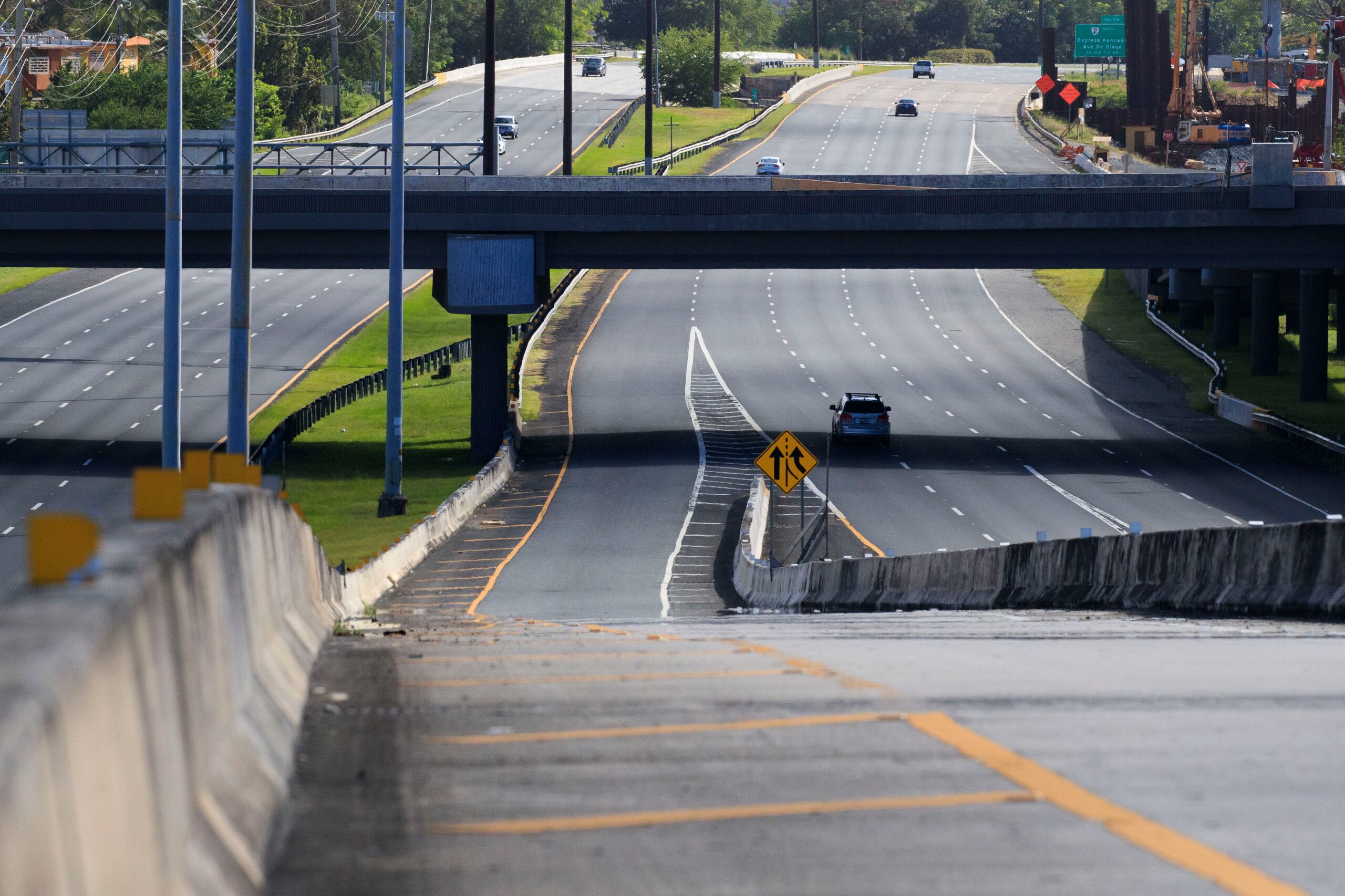 Una vista del expreso Las Américas en dirección hacia Bayamón