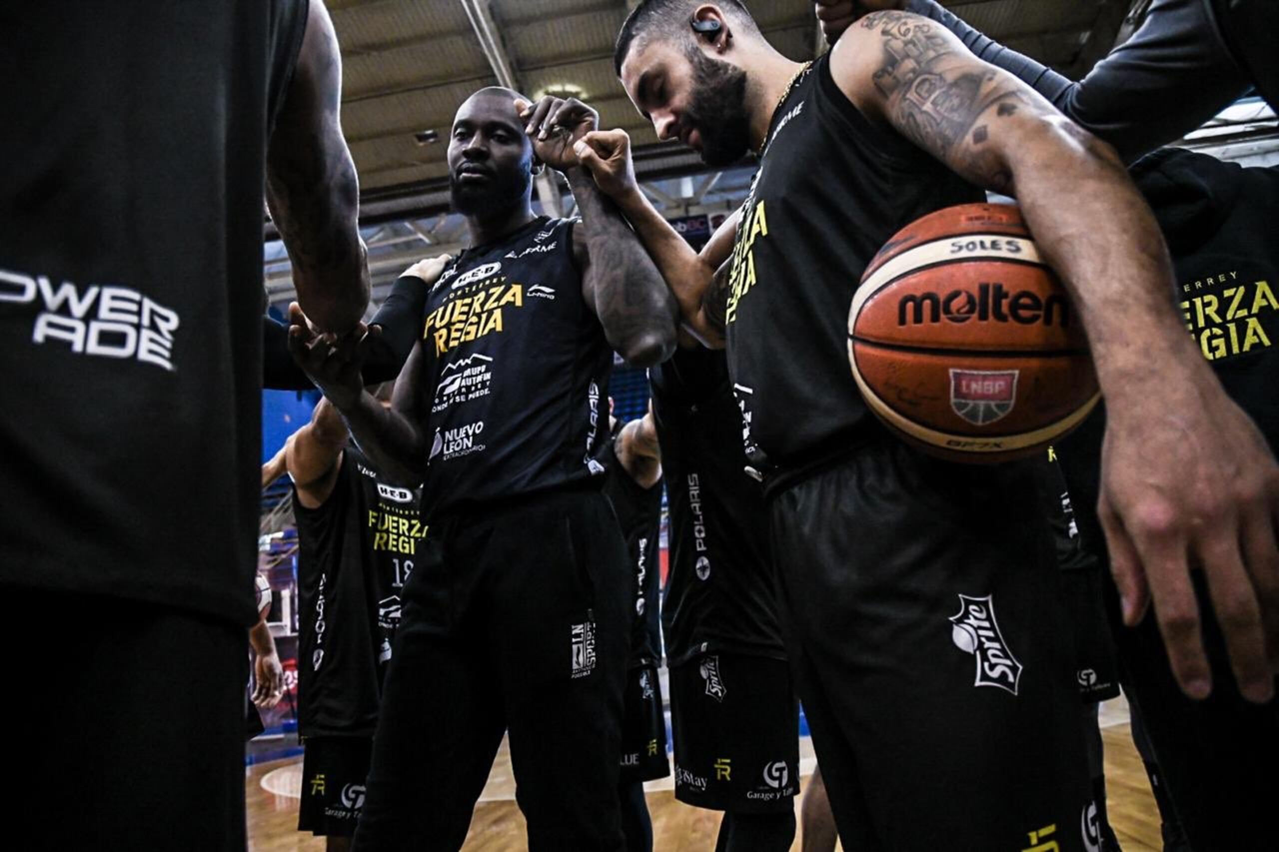 El boricua Javier Mojica solo marcó un punto en el séptimo juego de la final.