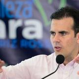 Rosselló solicita al presidente de la FIFA impulsar el fútbol en la isla