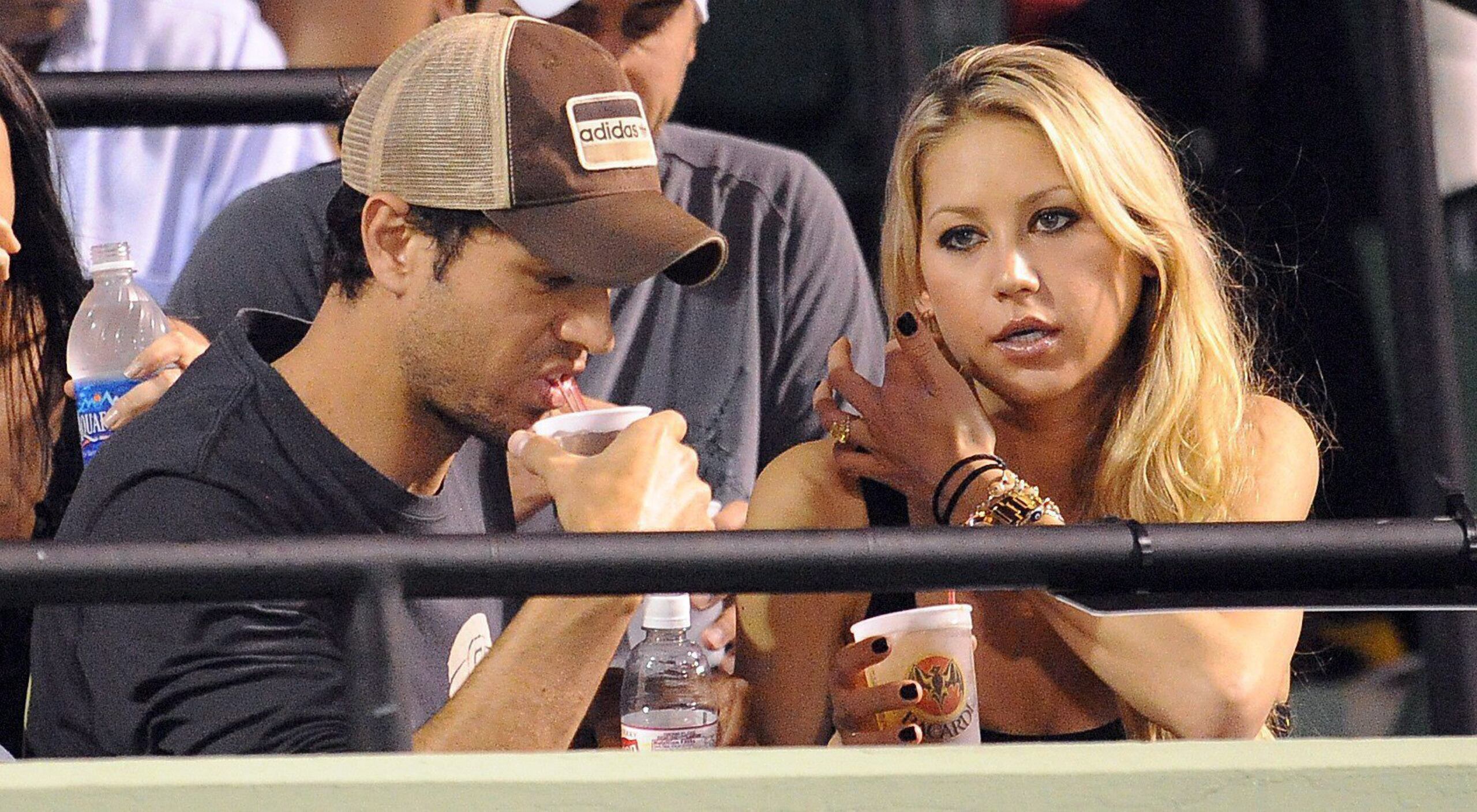 Iglesias y Kournikova tienen casi 19 años juntos y desde el inicio de su relación han guardado celosamente su intimidad, al punto de no saberse si están casados.