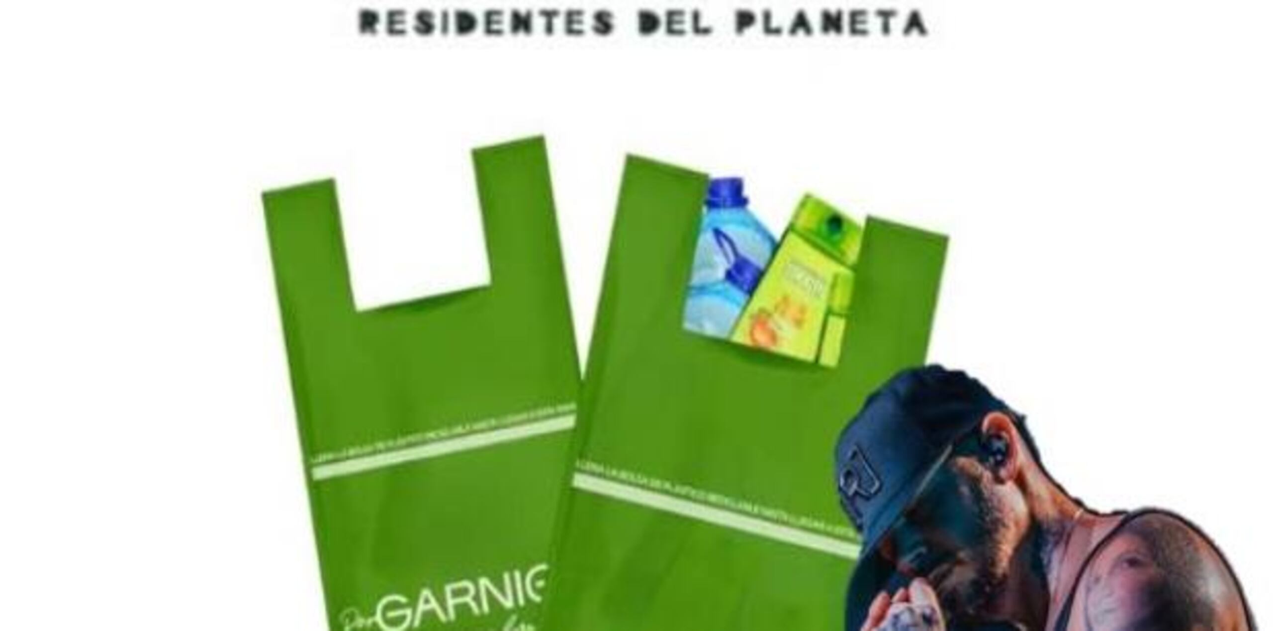 Estas bolsas biodegradables llenas de plástico (tipo 1 y 2) hasta la línea indicada permite el acceso libre de costo al evento. (Montaje)