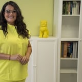 Actriz Lourdes Quiñones debuta como doctora en naturopatía