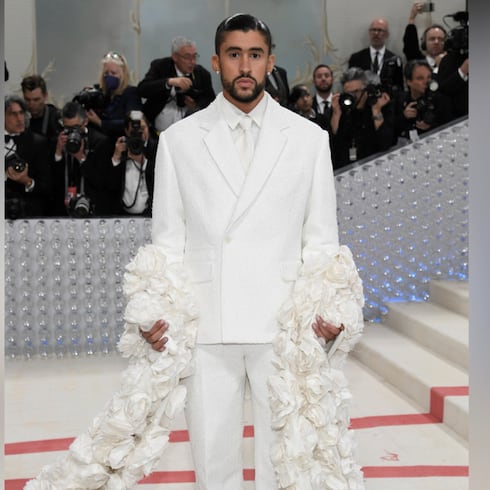 Bad Bunny y Kendall Jenner se roban el show en la MET Gala