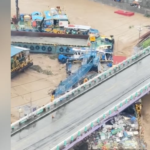Tifón Gaemi en Filipinas: cargueros son devorados debajo de puente