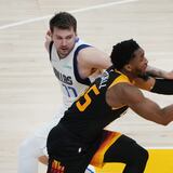 Mitchell anota 33 puntos y Jazz vencen a los Mavs