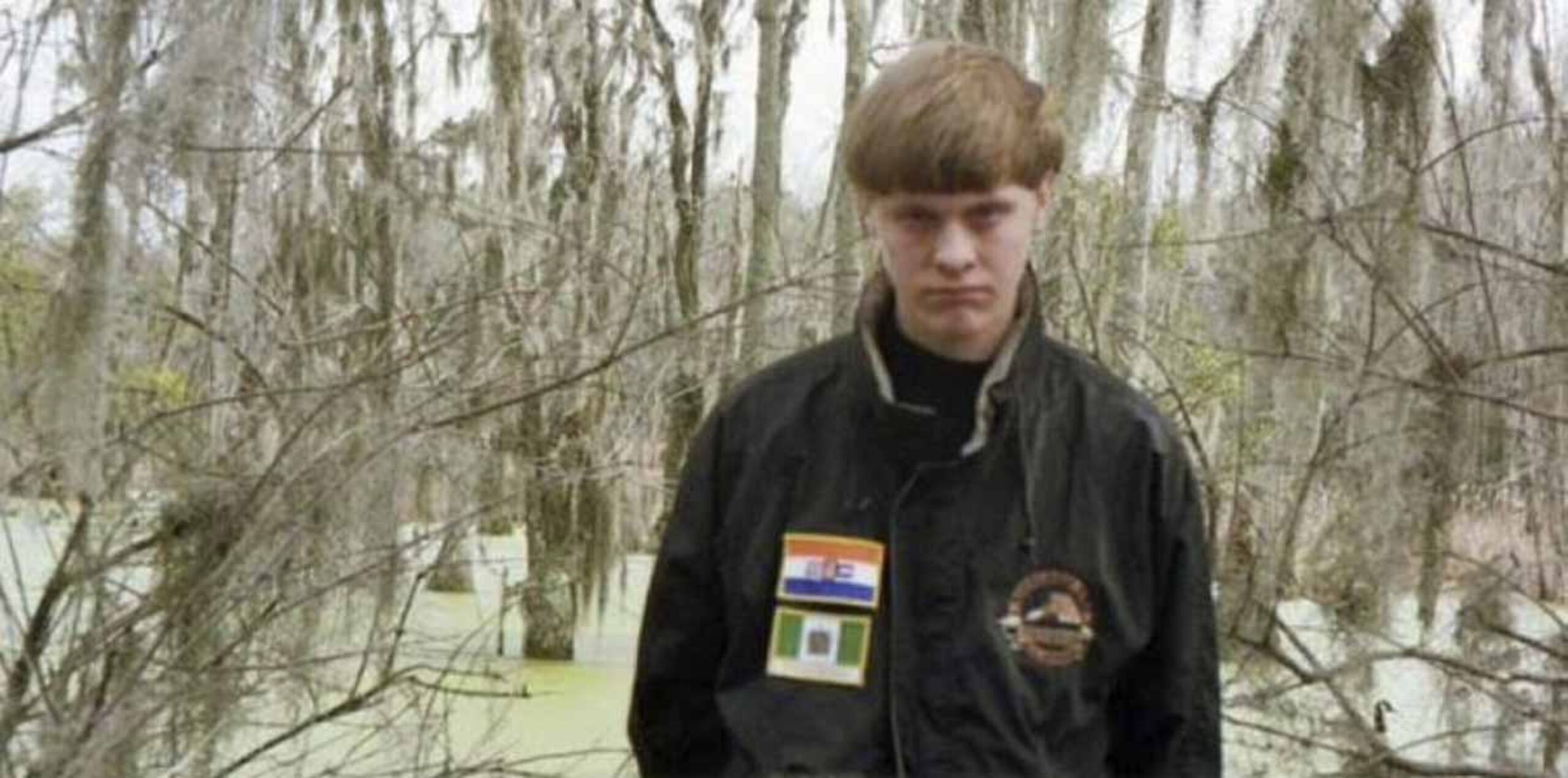 Las autoridades de Carolina del Sur identificaron hoy a Dylann Roof, de 21 años y raza blanca, como el sospechoso de matar a tiros a nueve personas en una iglesia metodista de la comunidad negra de la ciudad de Charleston. (AFP / BERKELEY COUNTY)
