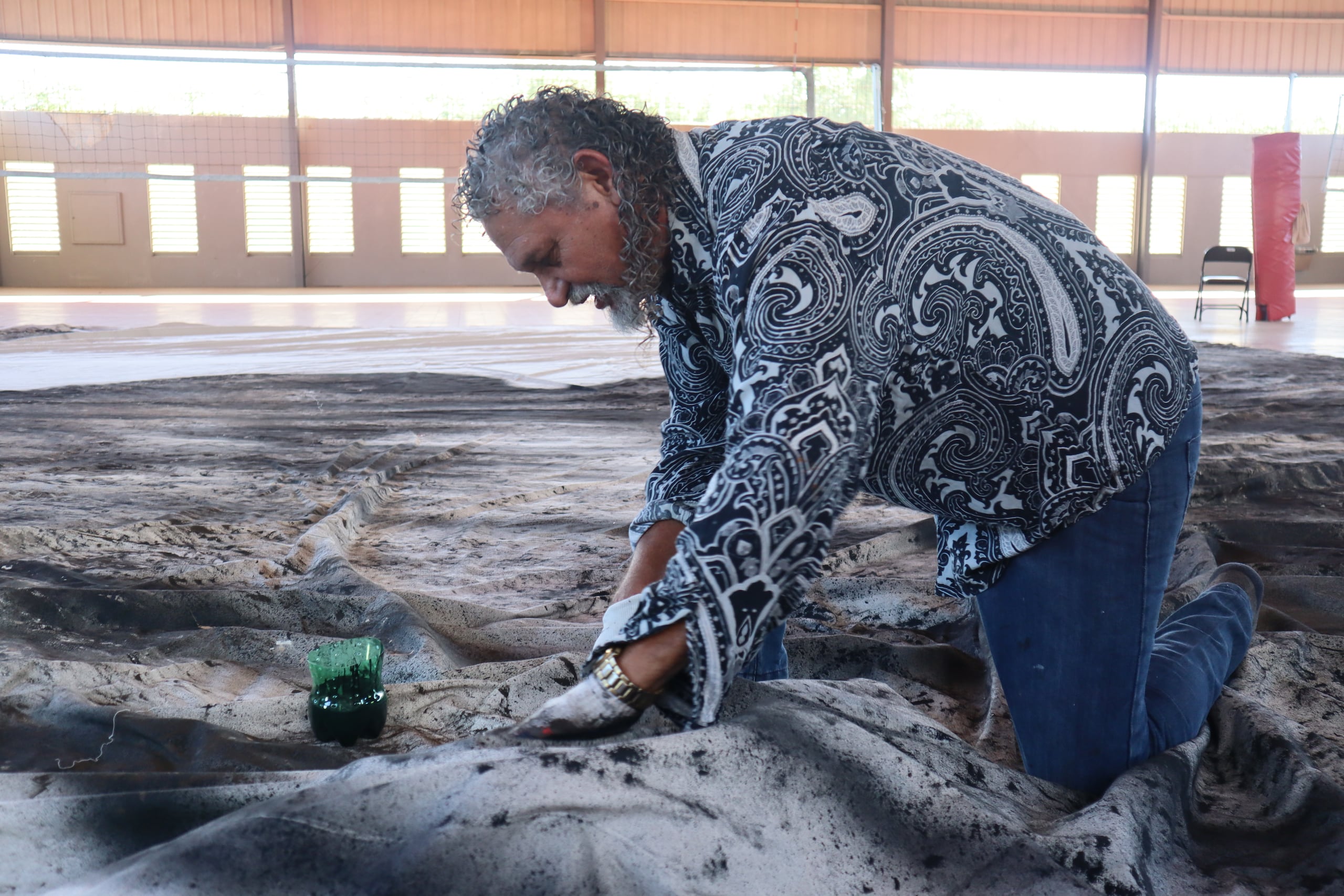 El artista Tato González se dio a la tarea de inmortalizar la Ceiba de Ponce.