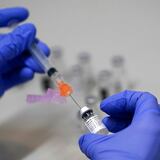 Tercera dosis de vacuna contra COVID-19: ¿Qué falta para que se autorice?