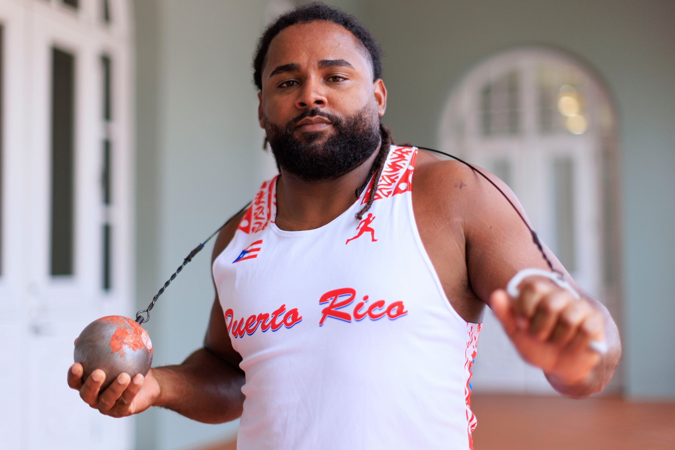 Jerome Vega representará a Puerto Rico en los Centroamericanos en el evento de lanzamiento del martillo.