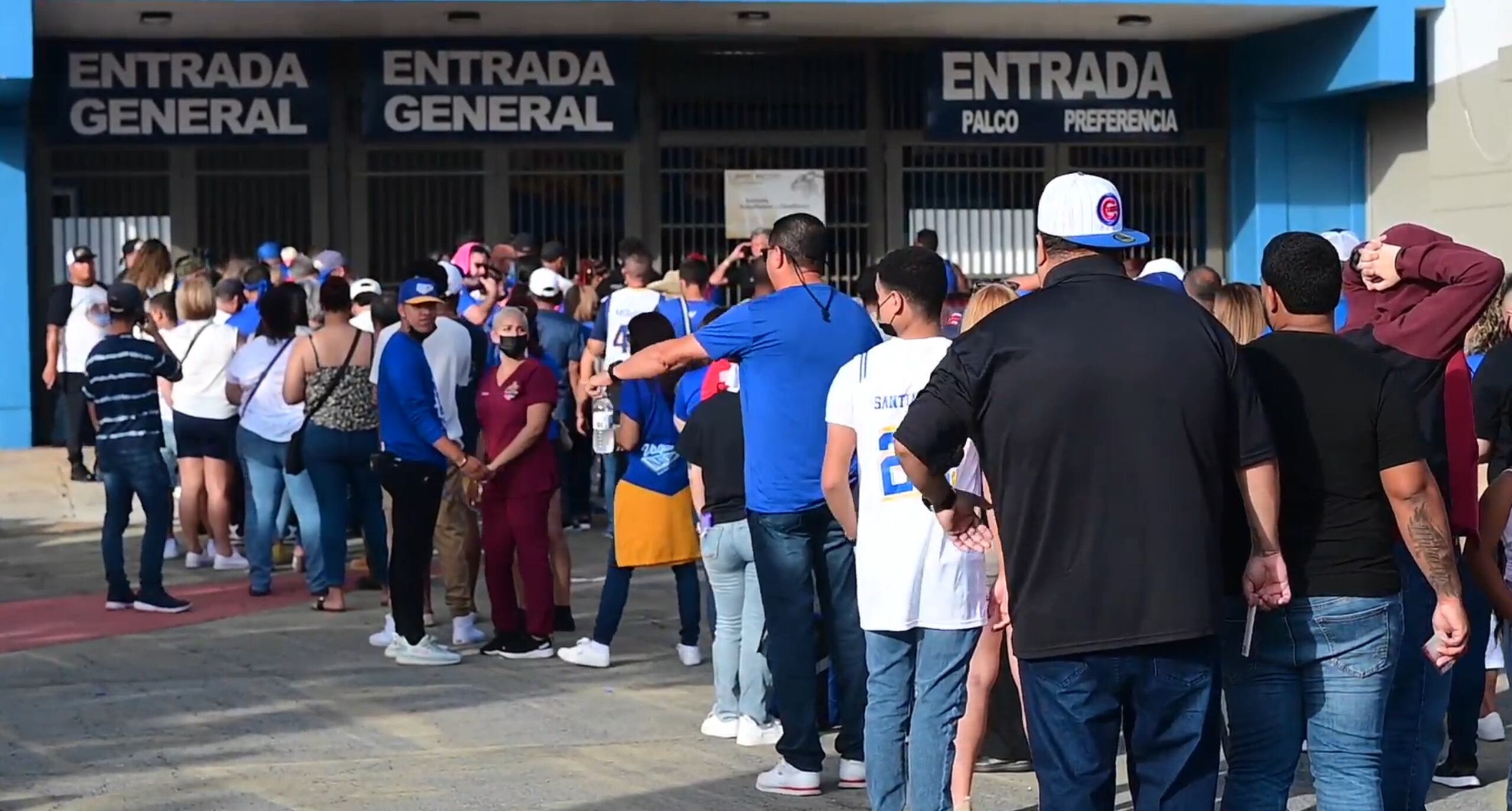 El primer juego de la final el pasado lunes fue un lleno total.