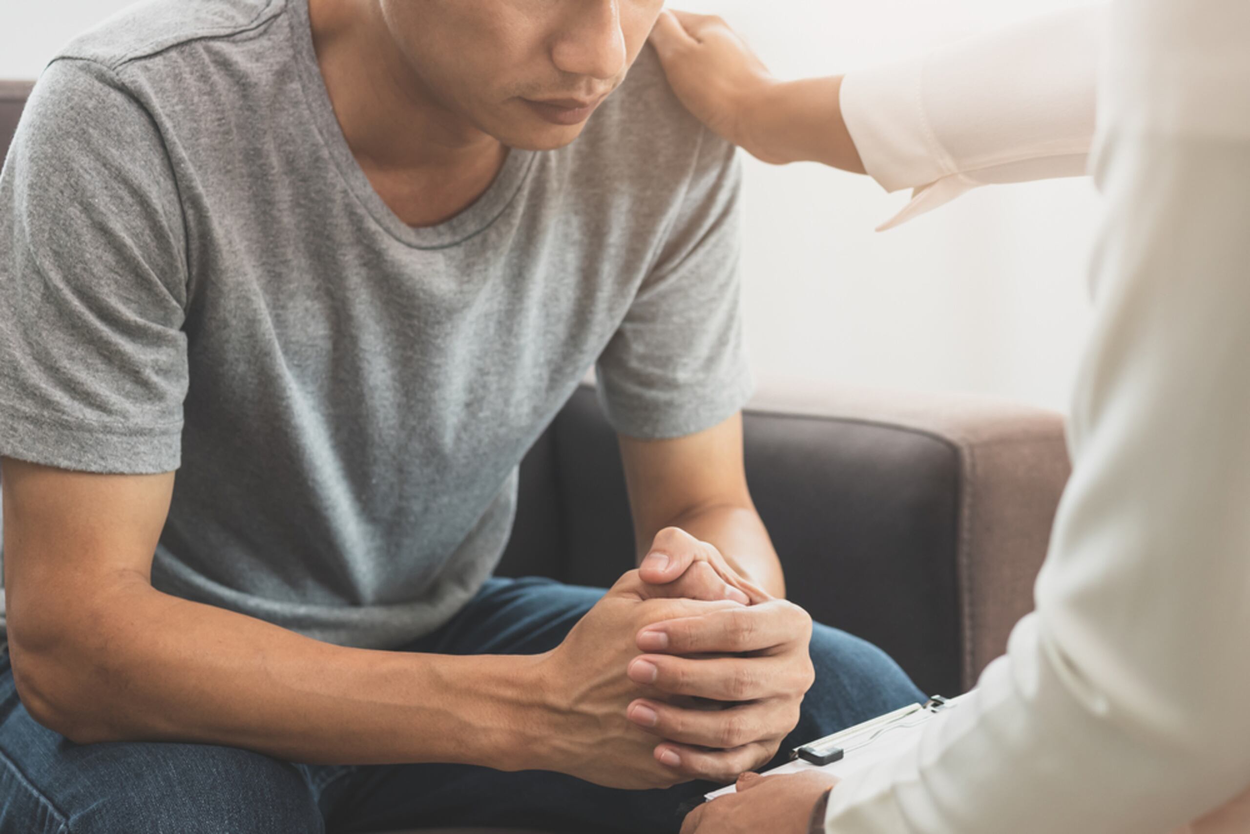 Recuerda que tu salud es un asunto prioritario y, cuando buscas ayuda, estás siendo responsable contigo mismo y las personas que amas.