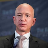 Director general de Amazon se montará en vuelo espacial tripulado de Blue Origin