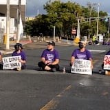 Decenas de mujeres protestan ante aumento de feminicidios en Puerto Rico