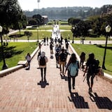 Proyecto en California exigiría vacuna para VPH a estudiantes universitarios 