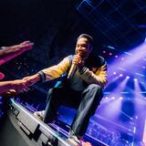 Por todo lo alto la sexta función de Romeo Santos en el MoviStar Arena en Chile