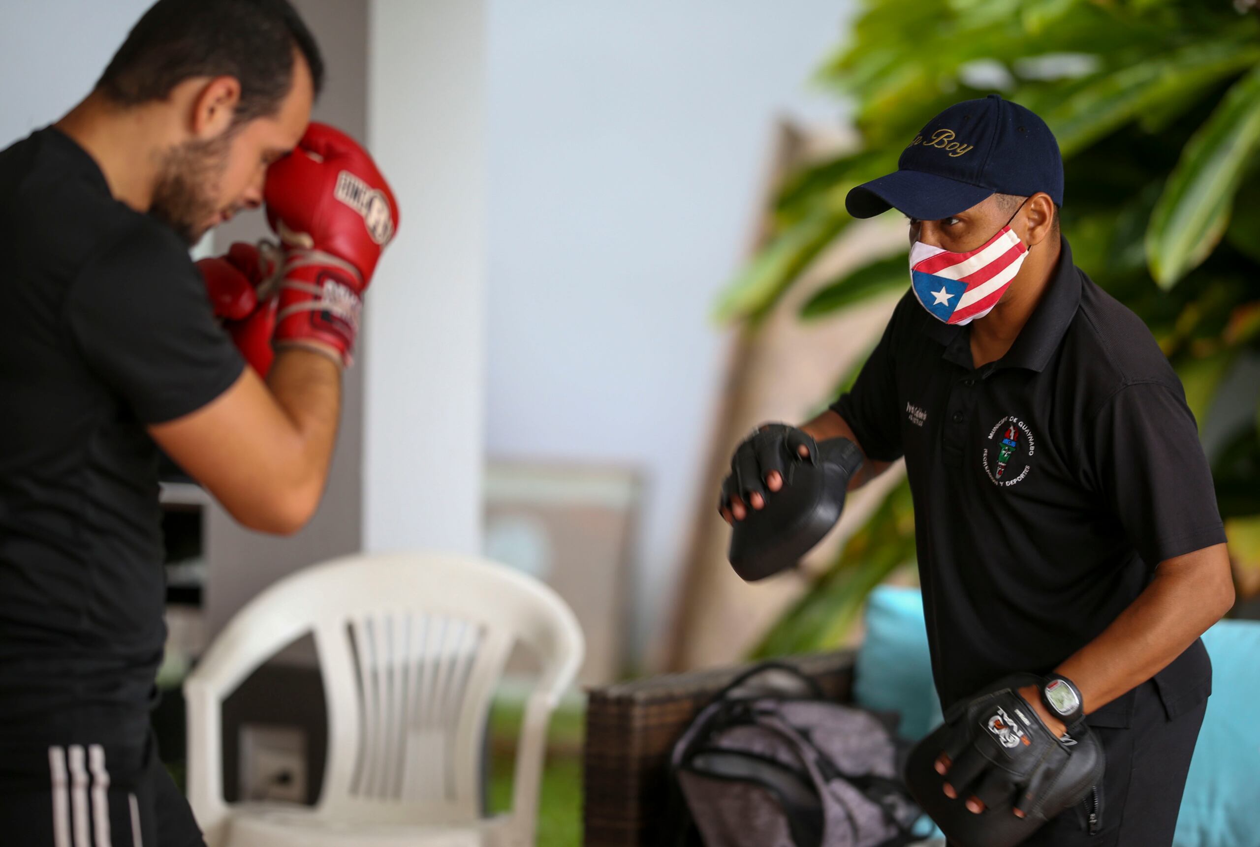 Durante los pasados años, Iván Calderón se ha dedicado a entrenar boxeadores  como Yomar Alamo, entre otros.