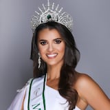 Hija de Roberto Vigoreaux coronada Miss Earth PR 2021