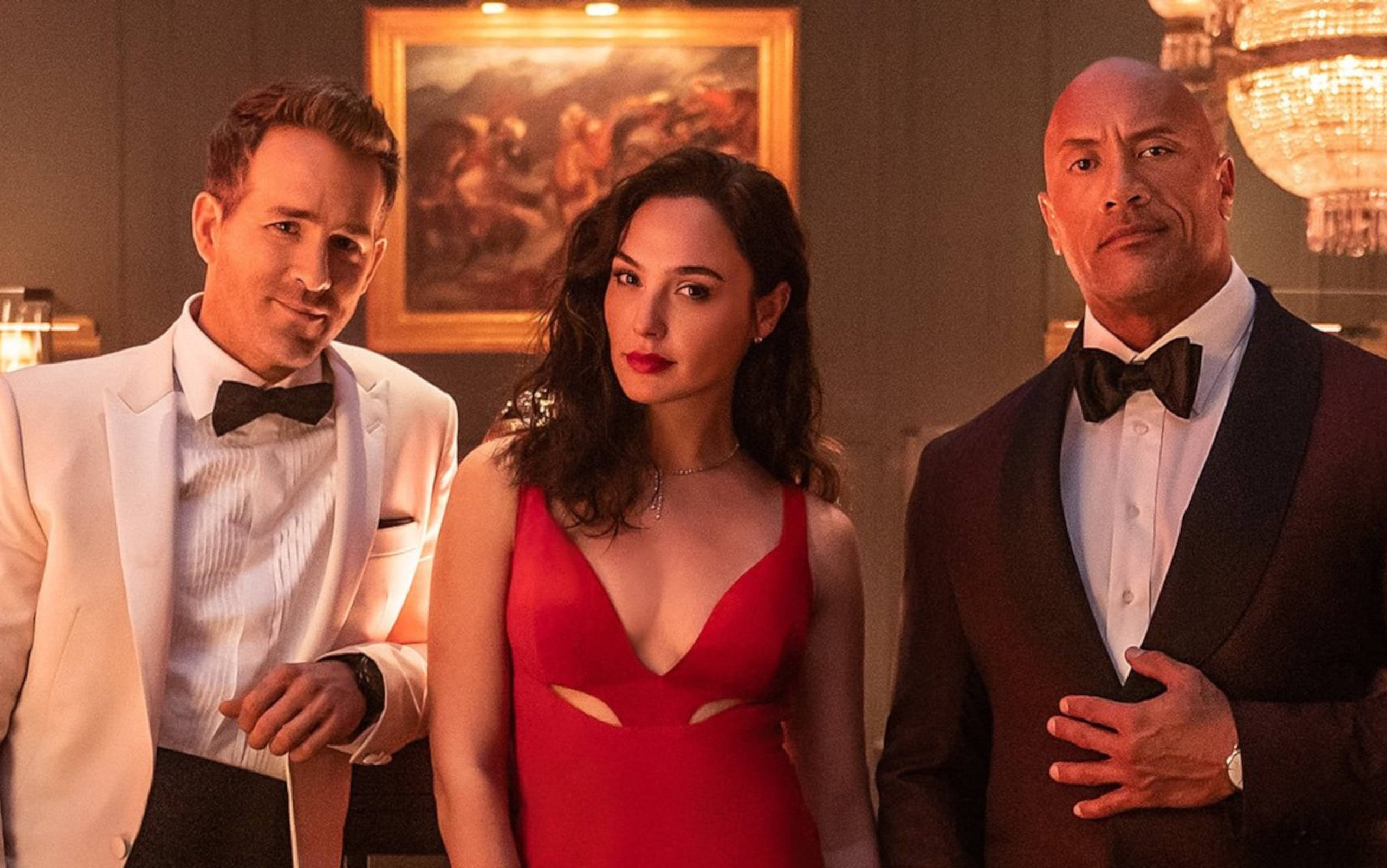 Ryan Reynolds, Gal Gadot y Dwayne Johnson protagonizan la película "Red Notice".