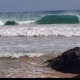 Peligroso oleaje en toda la costa norte de Puerto Rico