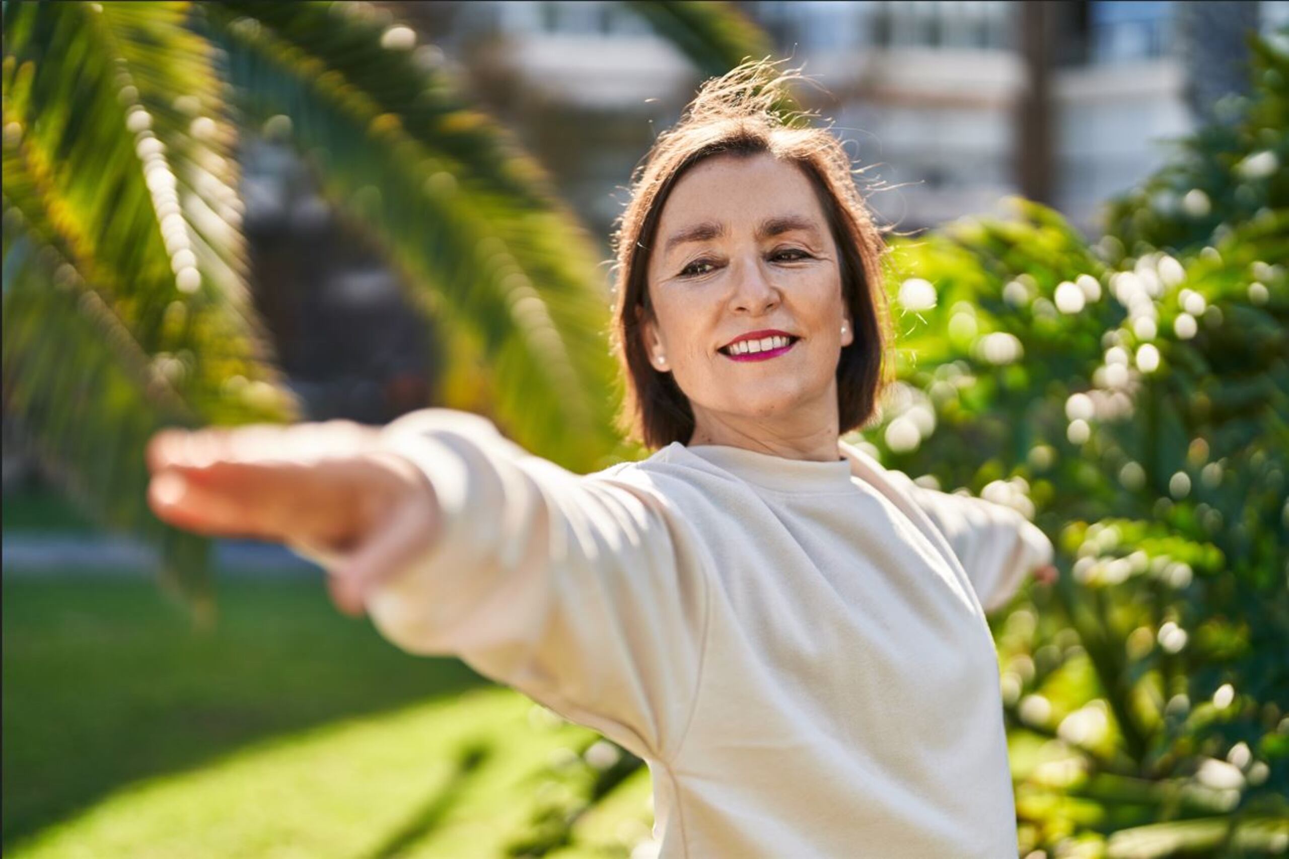 A lo largo de su vida, la mujer atraviesa varias etapas que son naturales, pero, a la vez, retantes. Esto puede aumentar la posibilidad de desarrollar ciertas condiciones que, de no tratarse a tiempo, podrían terminar afectando su funcionalidad.