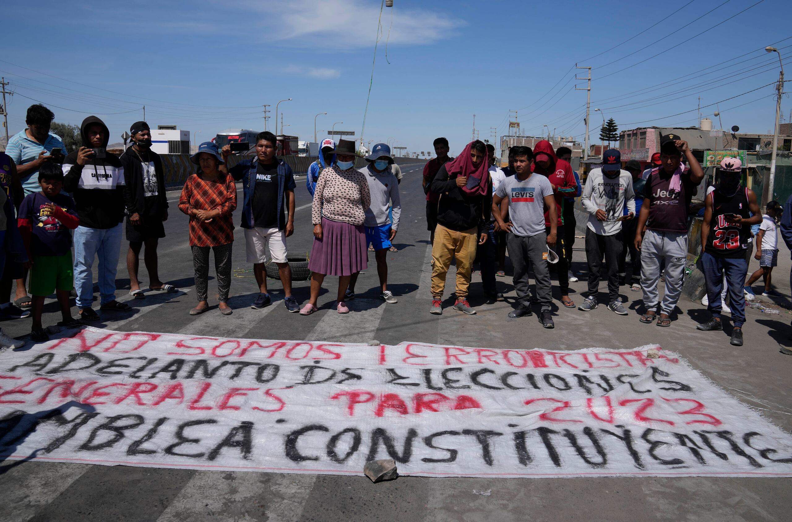 Las protestas en Perú, en contra del nuevo gobierno de Dina Boluarte, dejaron más de 20 muertos y cientos de heridos.